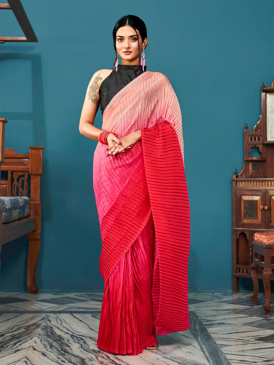 

Tikhi Imli Ombre Satin Saree, Pink