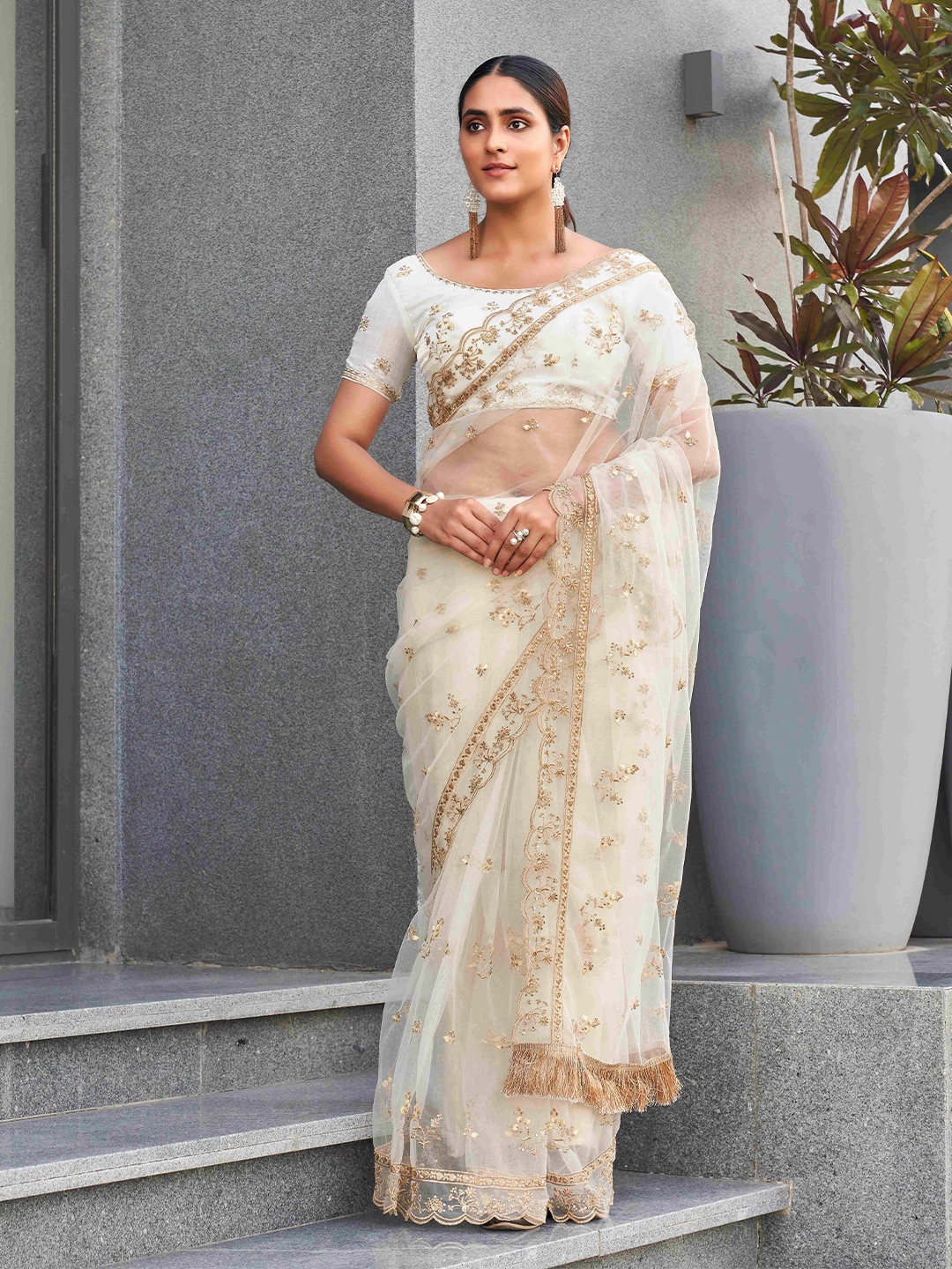 

Tikhi Imli Ethnic Motifs Sequinned Embroidered Net Saree, Off white