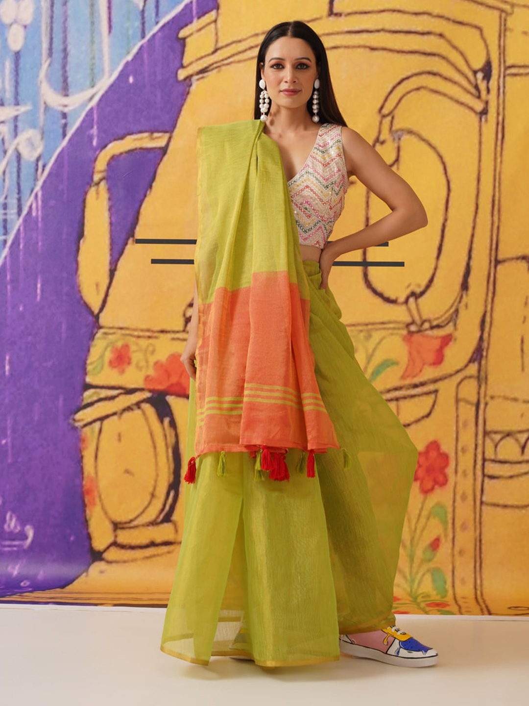 

Tikhi Imli Solid Jute Silk Saree, Green