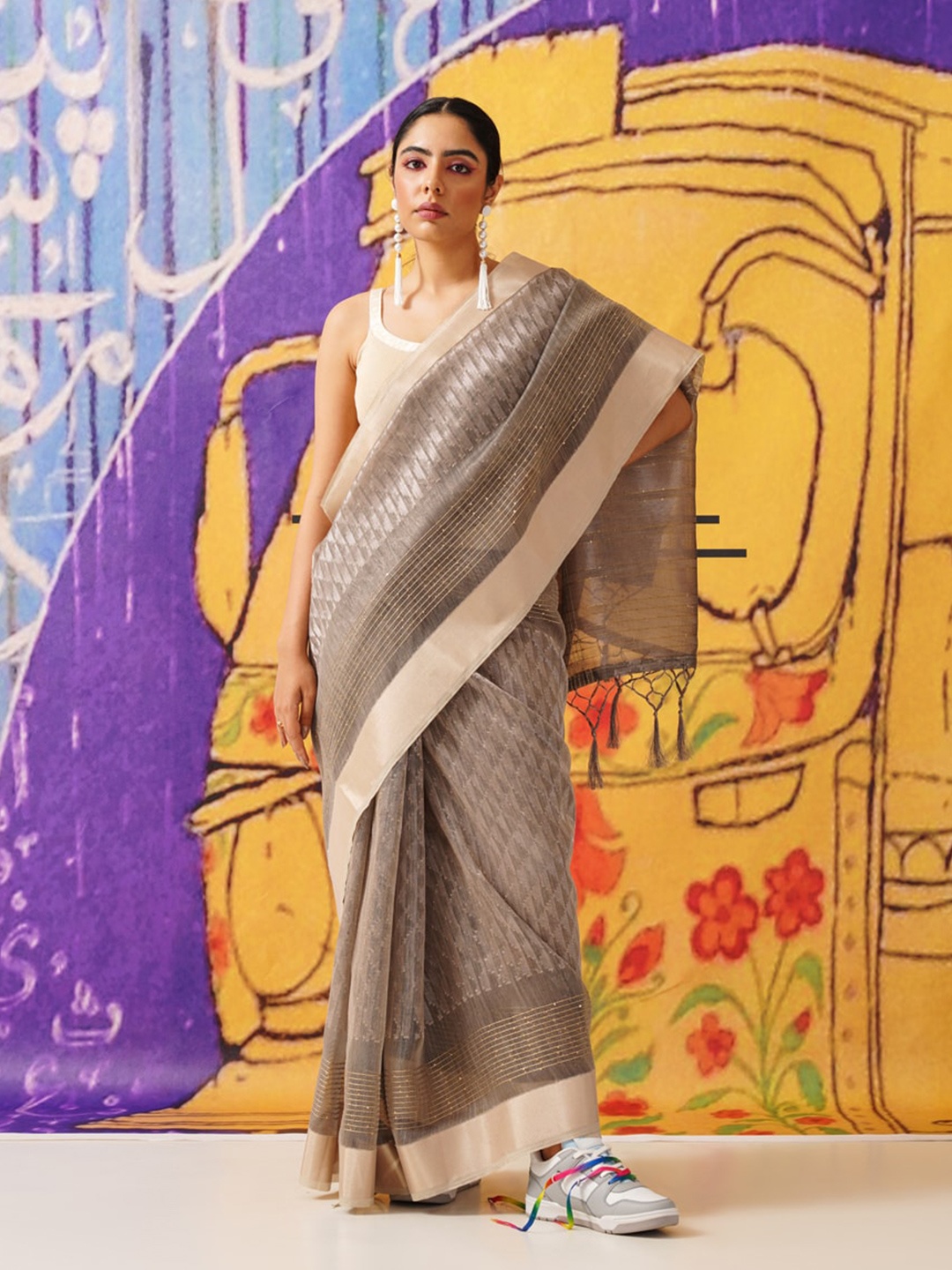 

Tikhi Imli Zari Jute Silk Saree, Grey