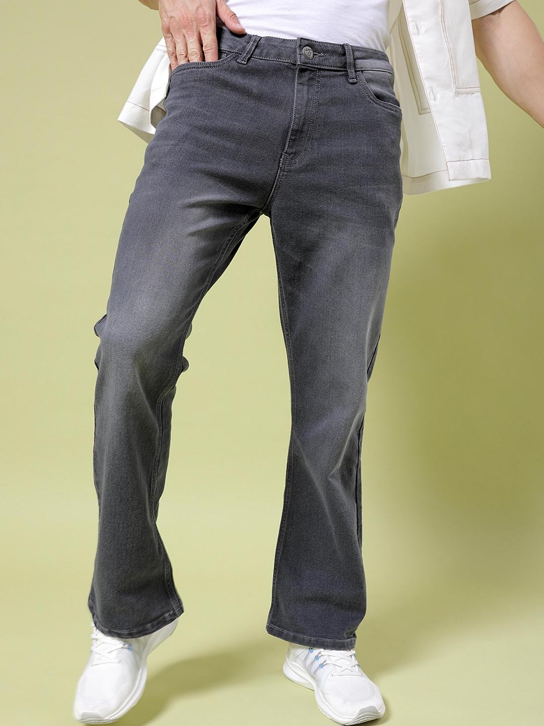 

The Indian Garage Co Men Bootcut Mid Rise Cotton Jeans, Grey