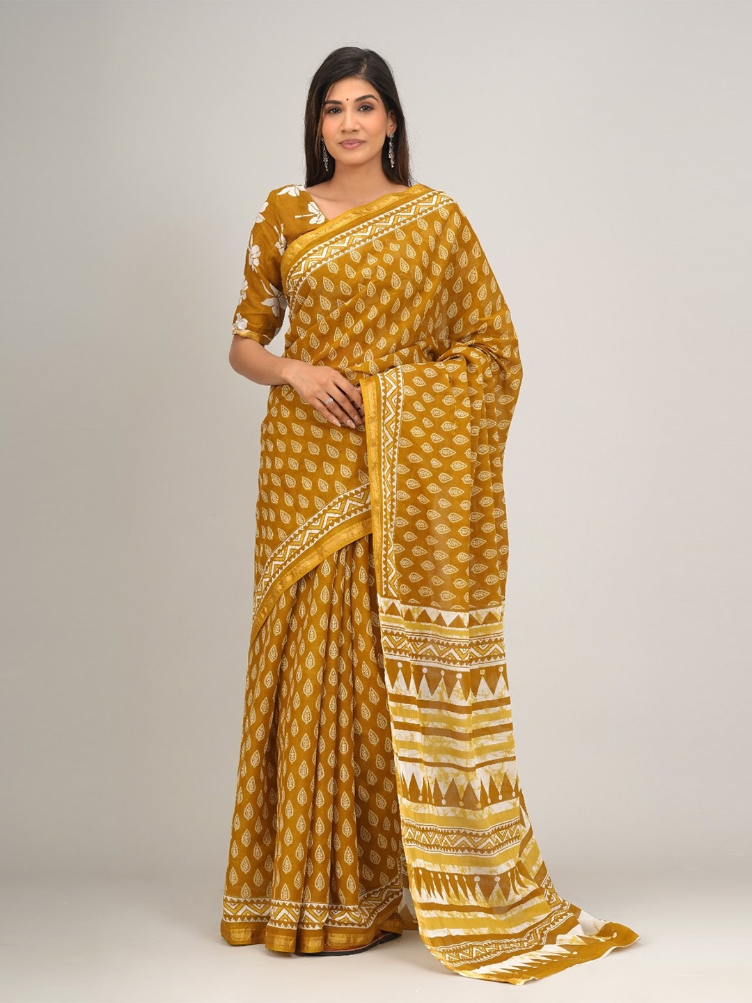

JALTHER Ethnic Motifs Printed Zari Pure Cotton Saree, Yellow