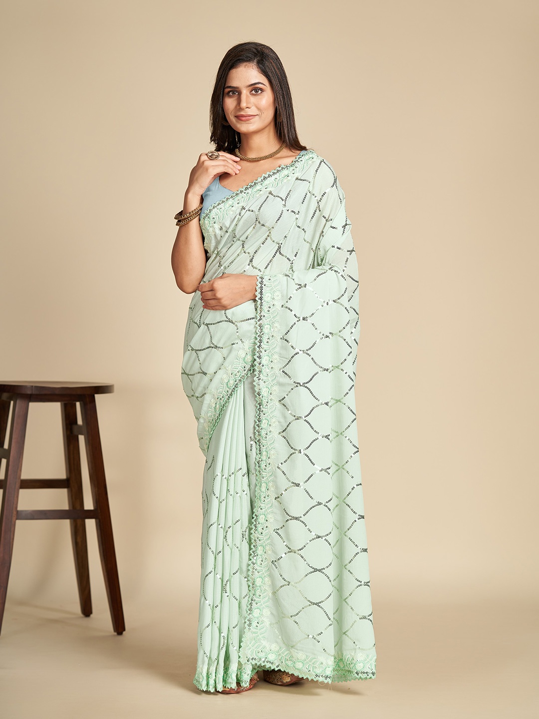 

Celeb Styles Embellished Sequinned Party Wear Saree, Green