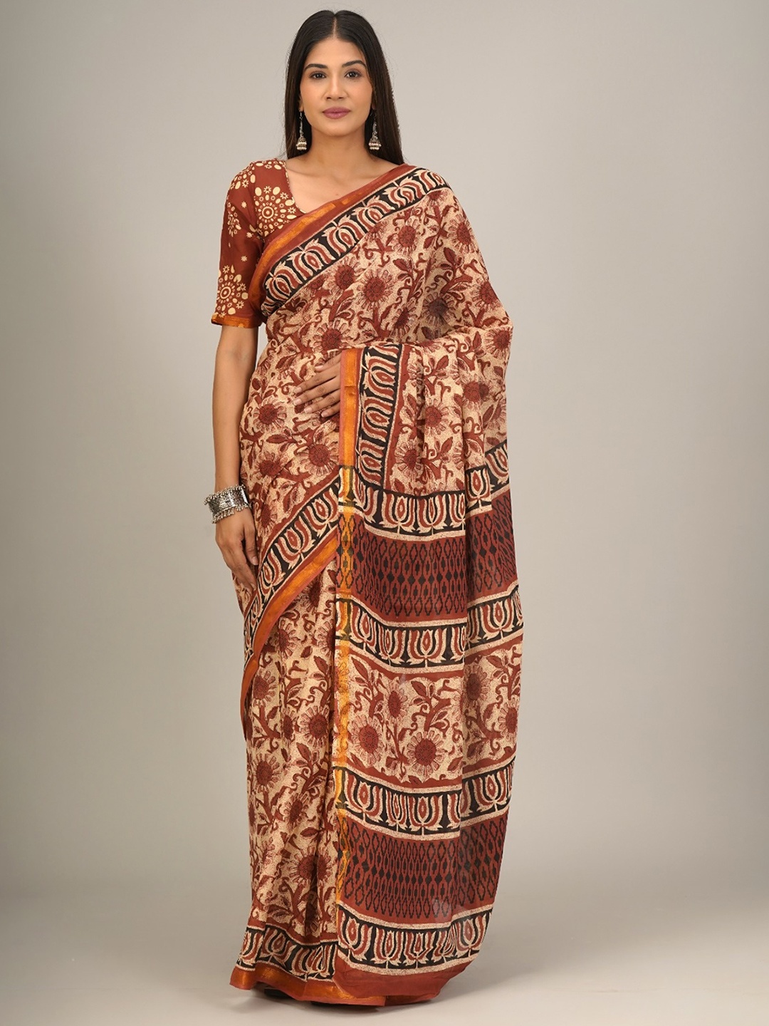 

KIAARON Ethnic Motifs Pure Cotton Block Print Saree, Brown