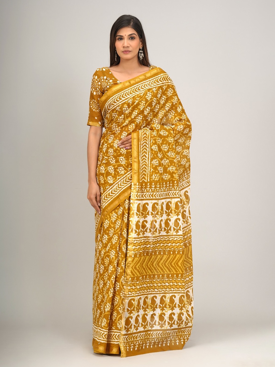 

KIAARON Ethnic Motifs Zari Pure Cotton Block Print Saree, Mustard