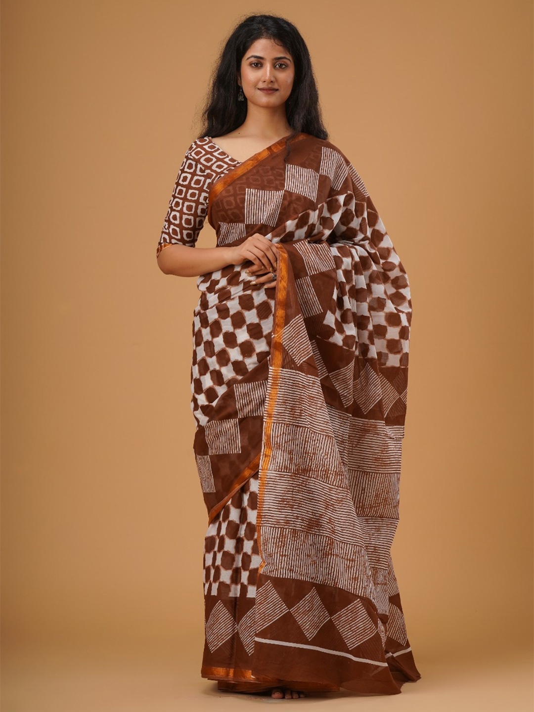 

TROPWEAR Zari Pure Cotton Handloom Block Print Saree, Mustard