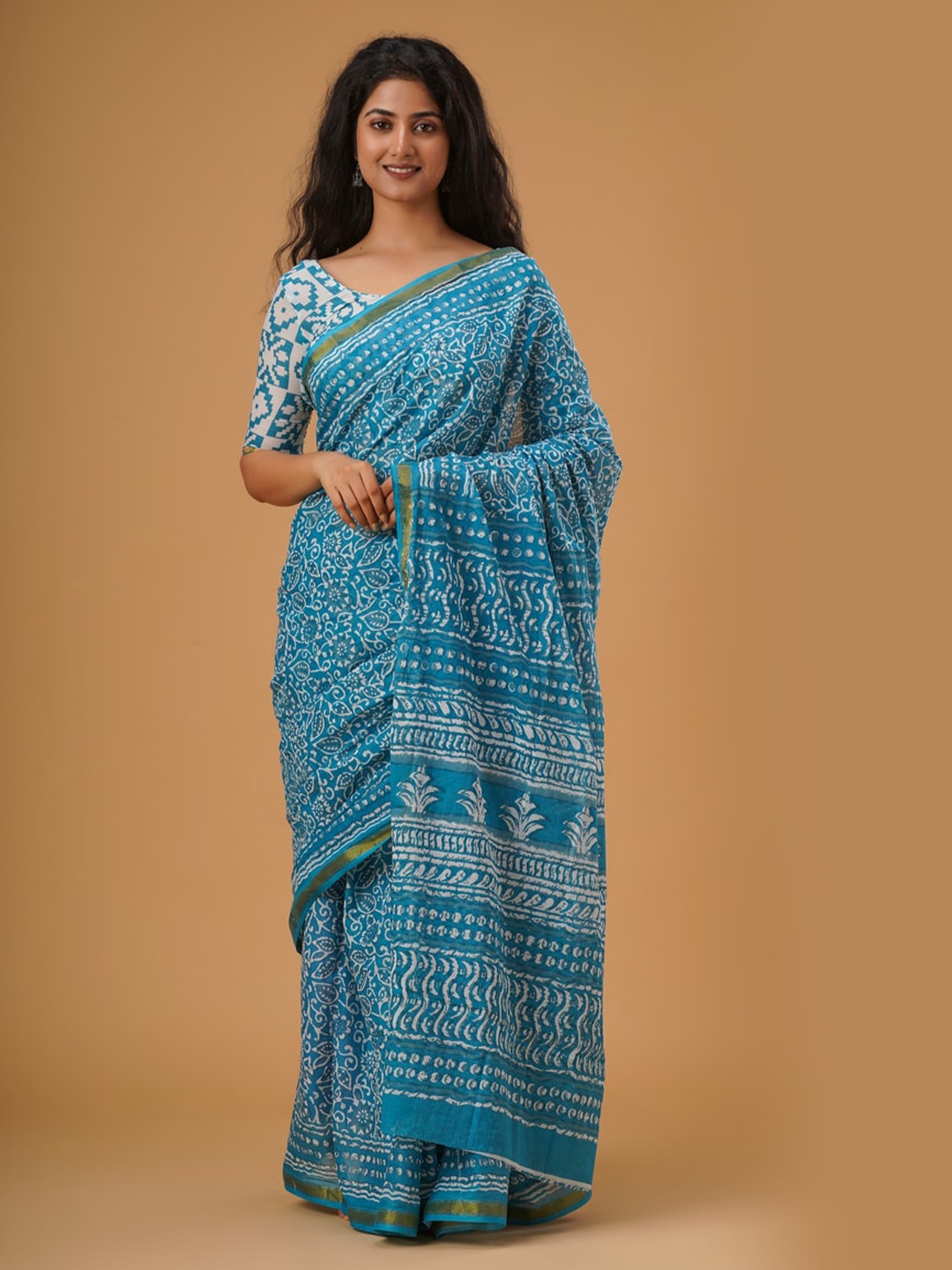 

TROPWEAR Ethnic Motifs Zari Pure Cotton Handloom Block Print Saree, Blue
