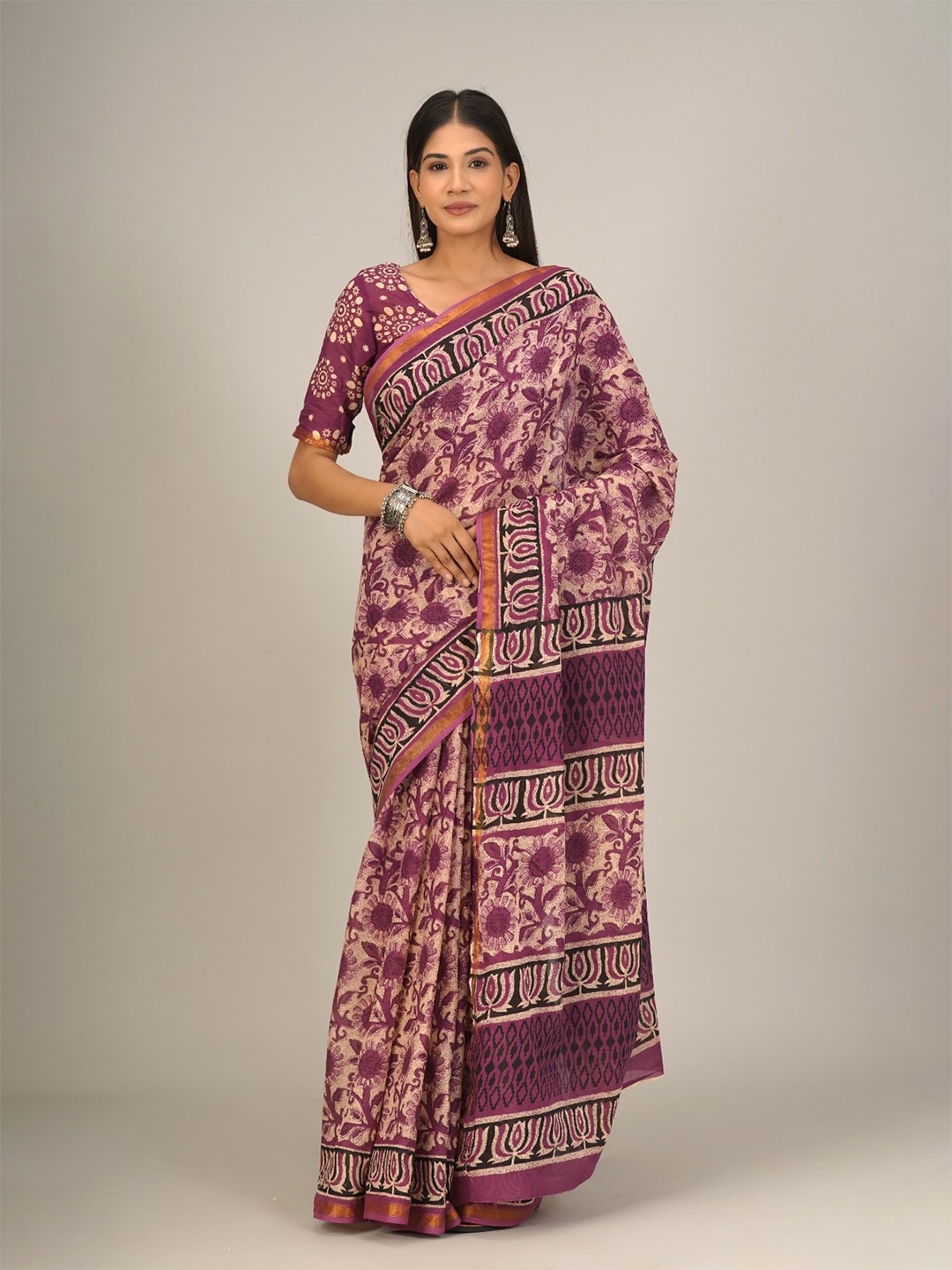 

clothonus Ethnic Motifs Printed Zari Pure Cotton Block Print Saree, Purple