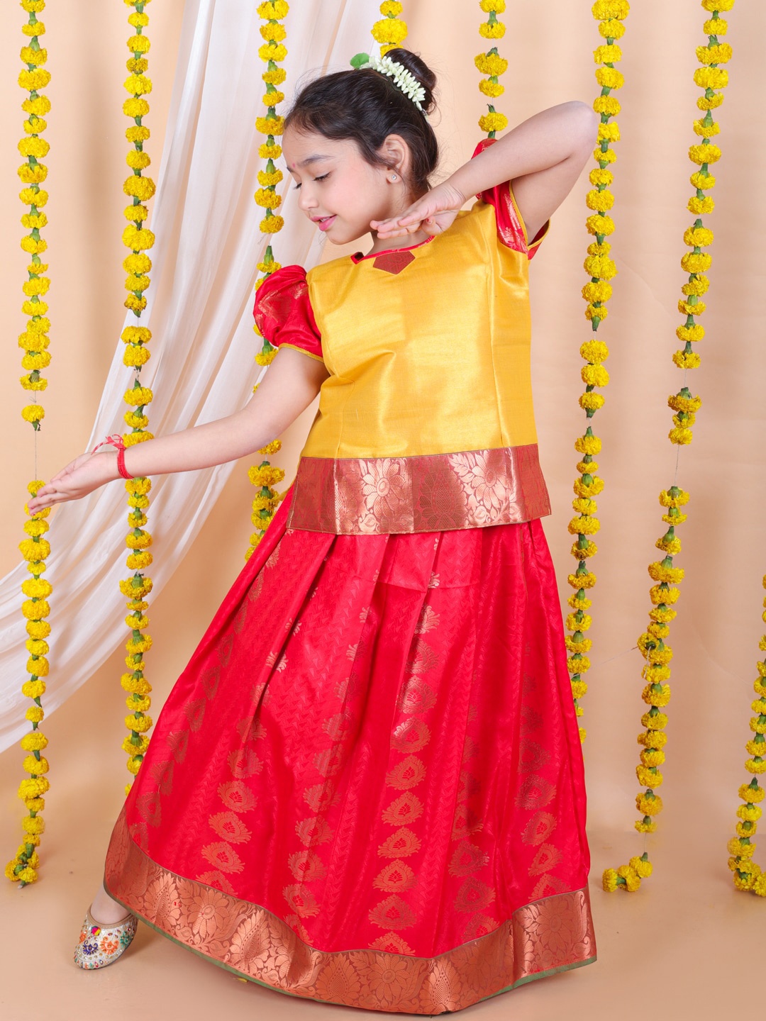 

BAESD Girls Embellished Ready to Wear Cotton Lehenga Choli, Red