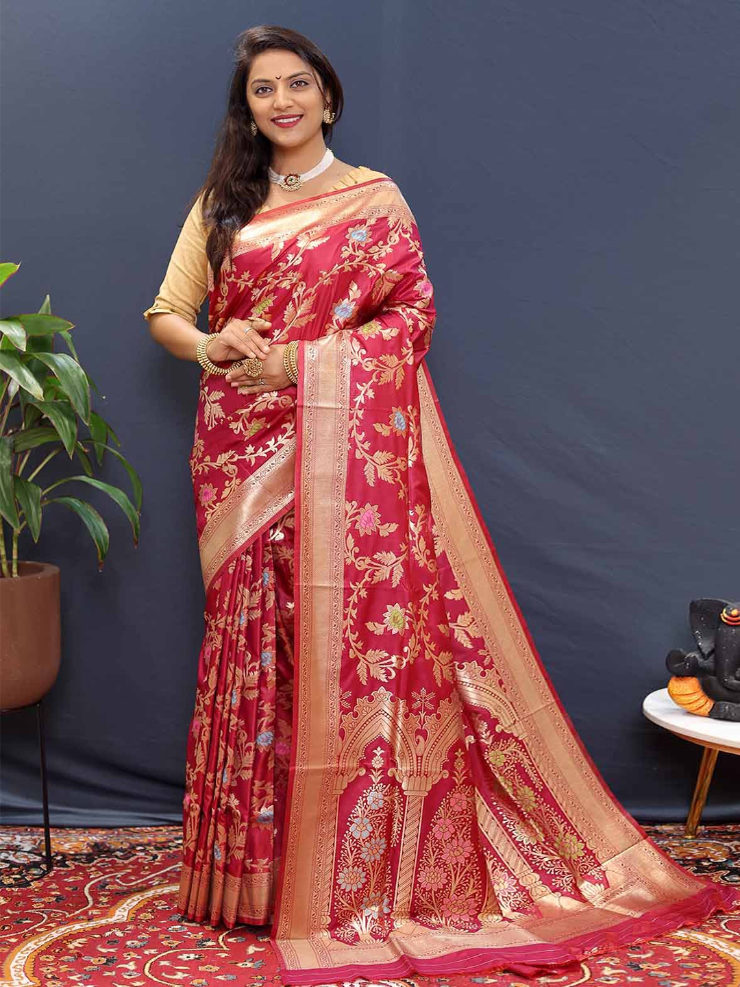 

KALINI Ethnic Motifs Woven Design Zari Art Silk Saree, Pink