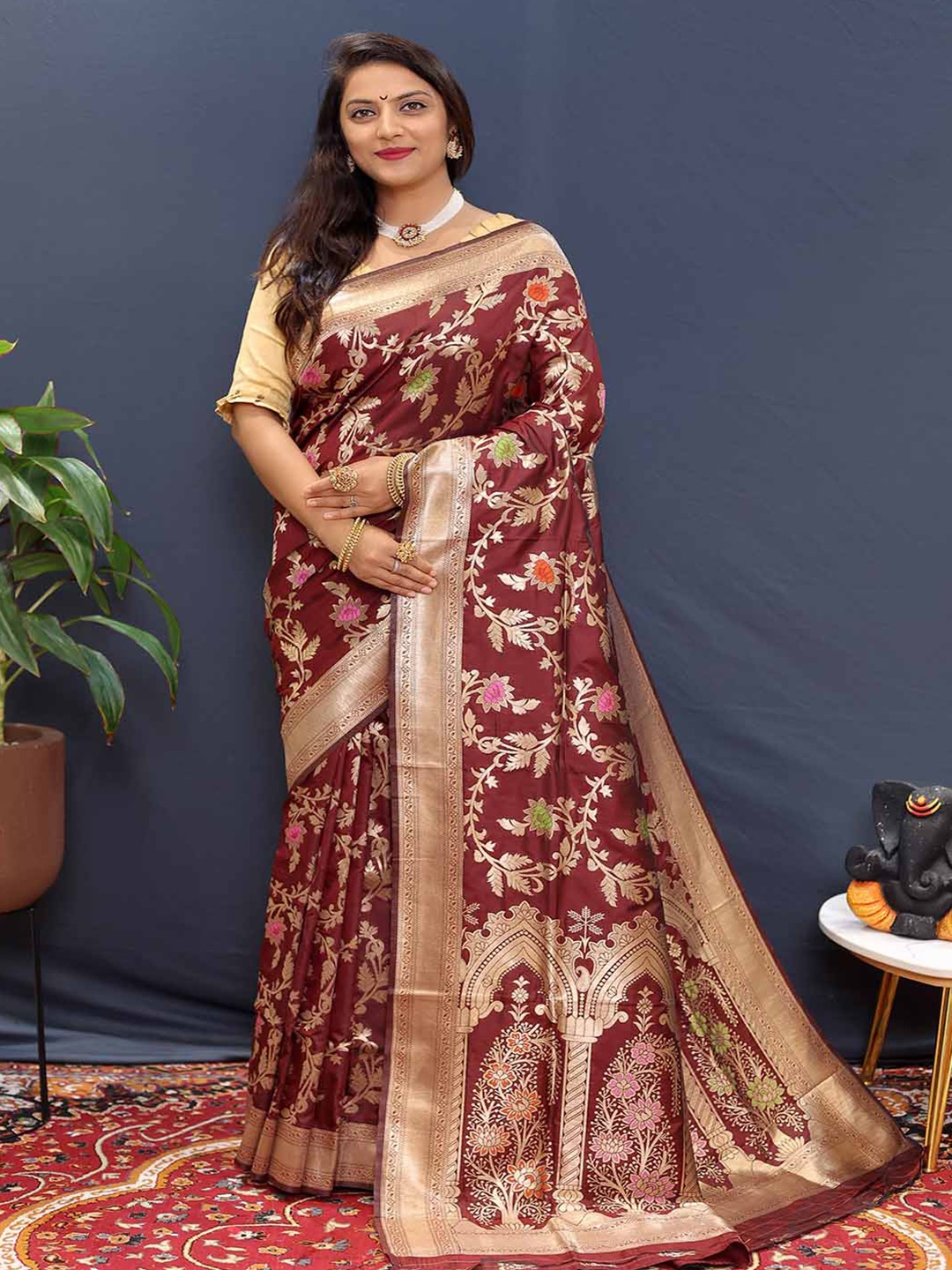 

KALINI Ethnic Motifs Zari Art Silk Saree, Maroon