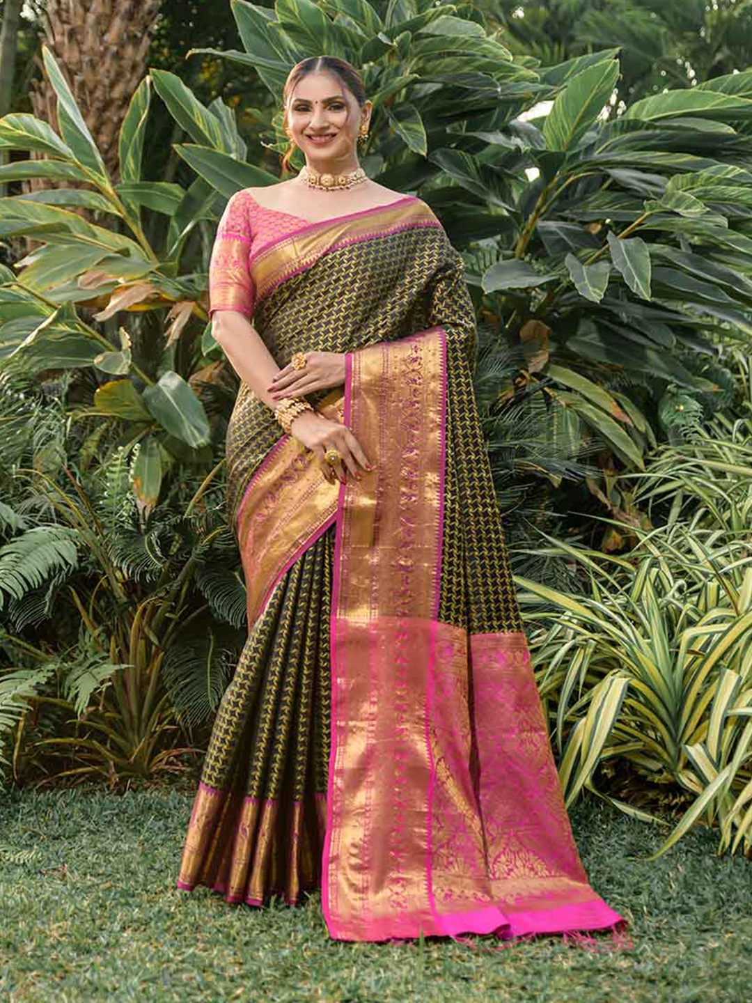 

KALINI Woven Design Zari Art Silk Saree, Green