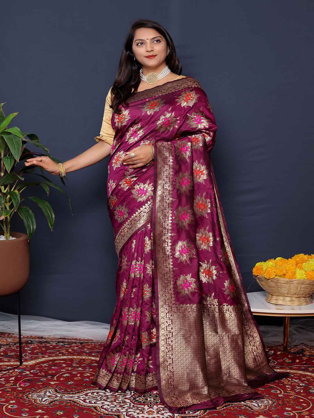 

KALINI Ethnic Motifs Woven Design Zari Art Silk Saree, Burgundy