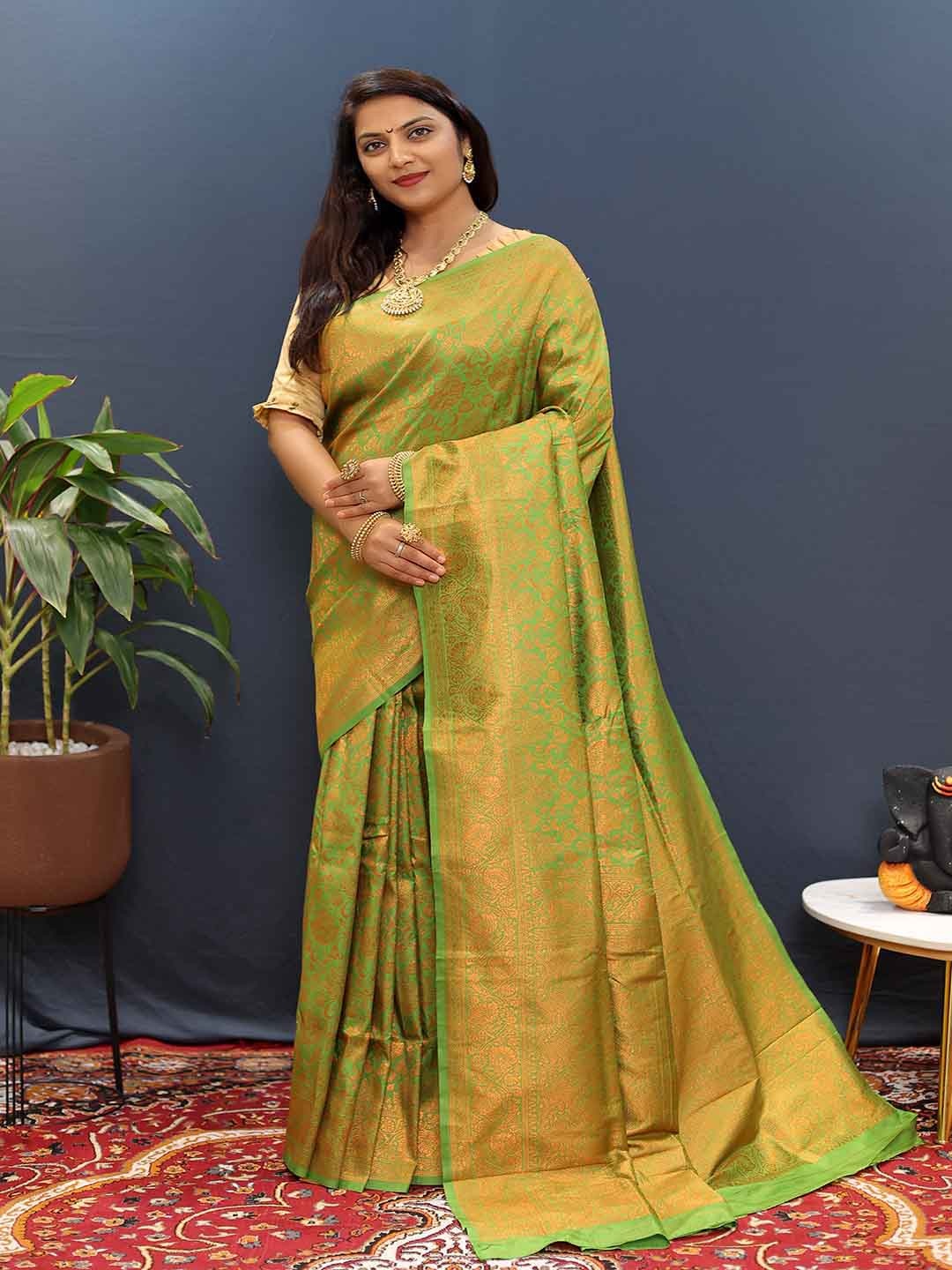 

KALINI Floral Woven Design Saree, Green