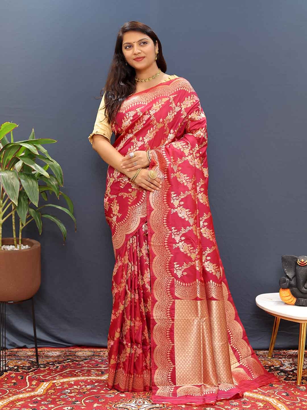 

KALINI Ethnic Motifs Woven Design Zari Saree, Red