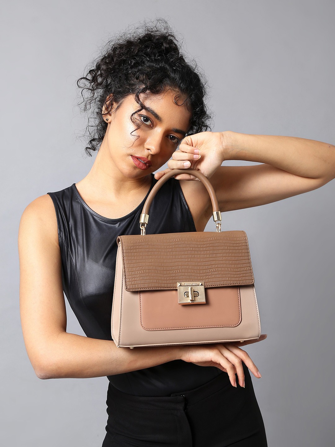 

Diana Korr Textured Swagger Handheld Bag, Nude