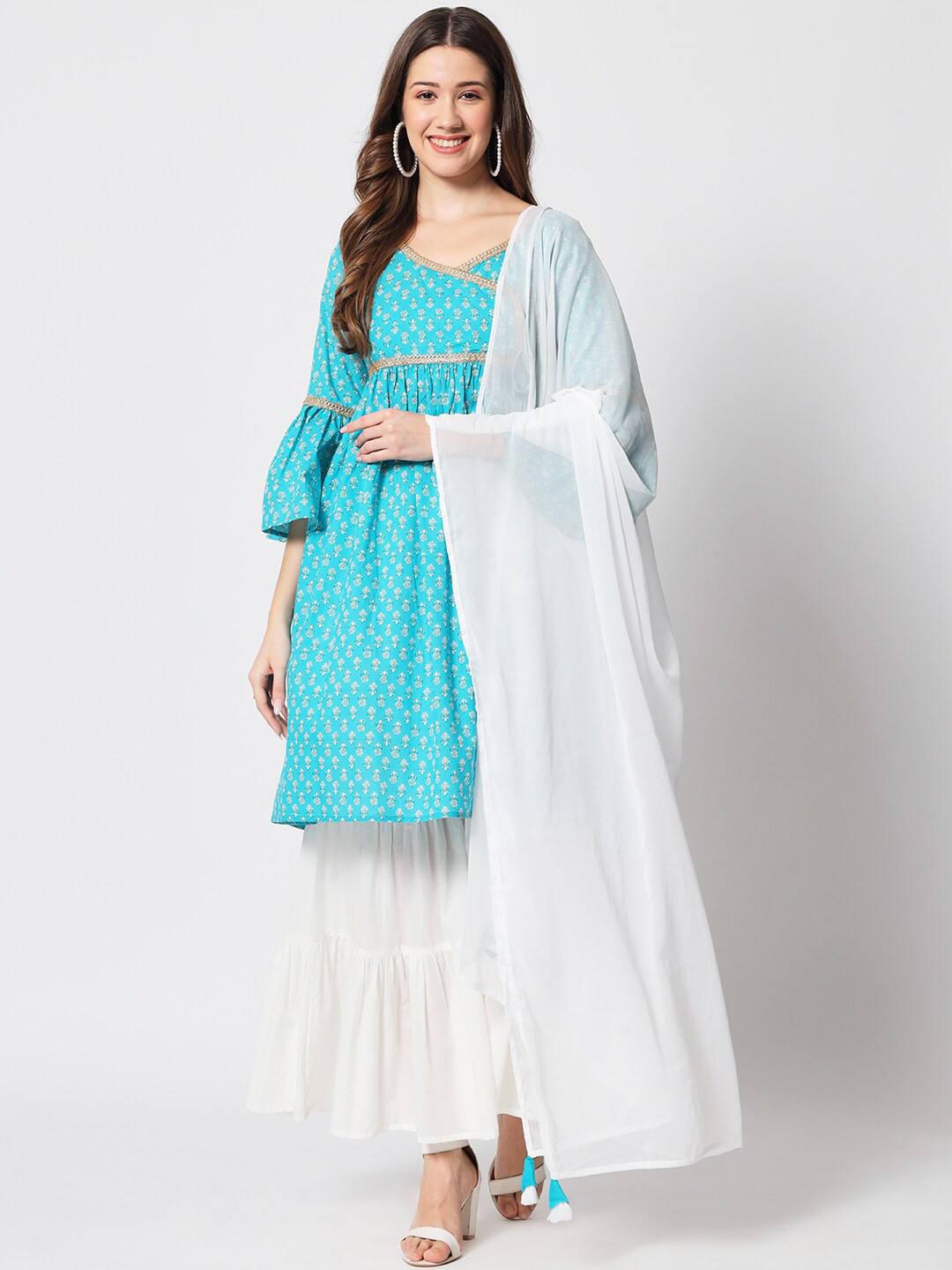 

SALWAT Floral Printed V-Neck Three-Quarter Sleeves Cotton Kurta Set, Blue