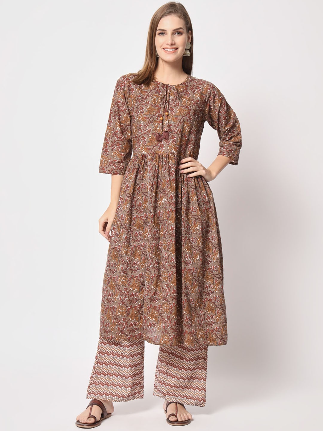 

SALWAT Floral Printed A-Line Pleated Kurta with Trousers, Brown