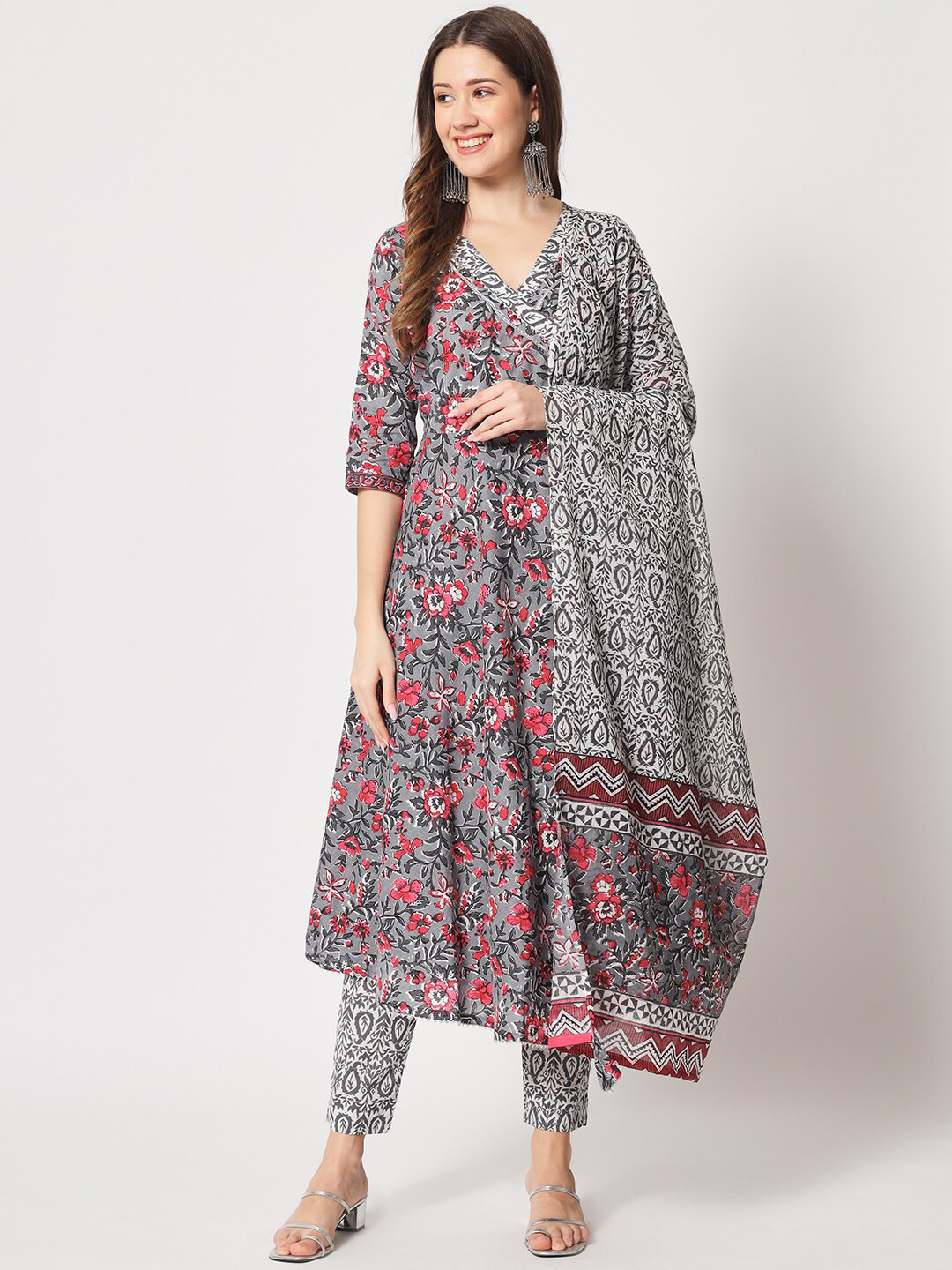 

SALWAT Floral Printed Angrakha Kurta with Trousers & With Dupatta, Grey