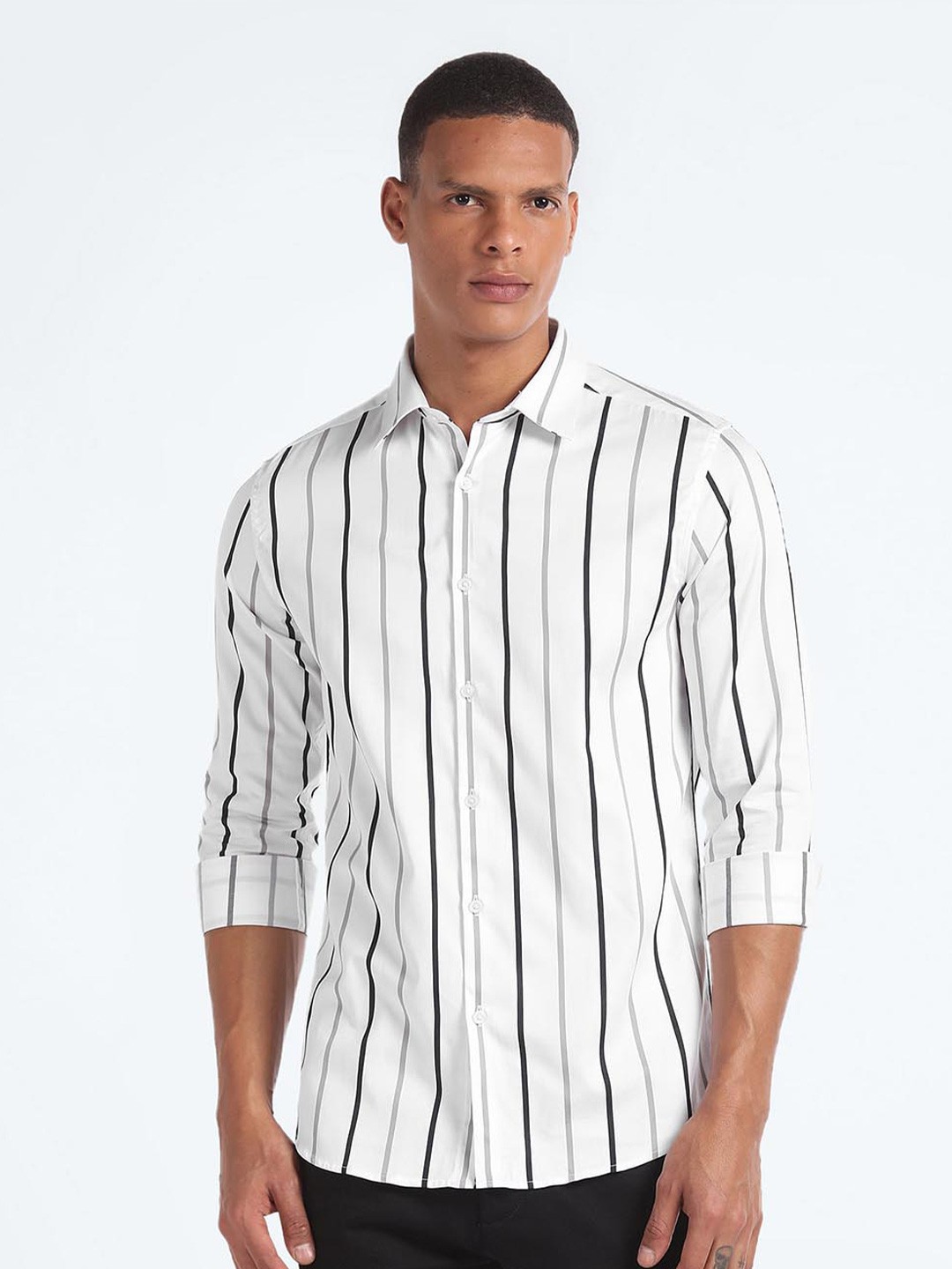 

Flying Machine Slim Fit Cotton Striped Casual Shirt, White