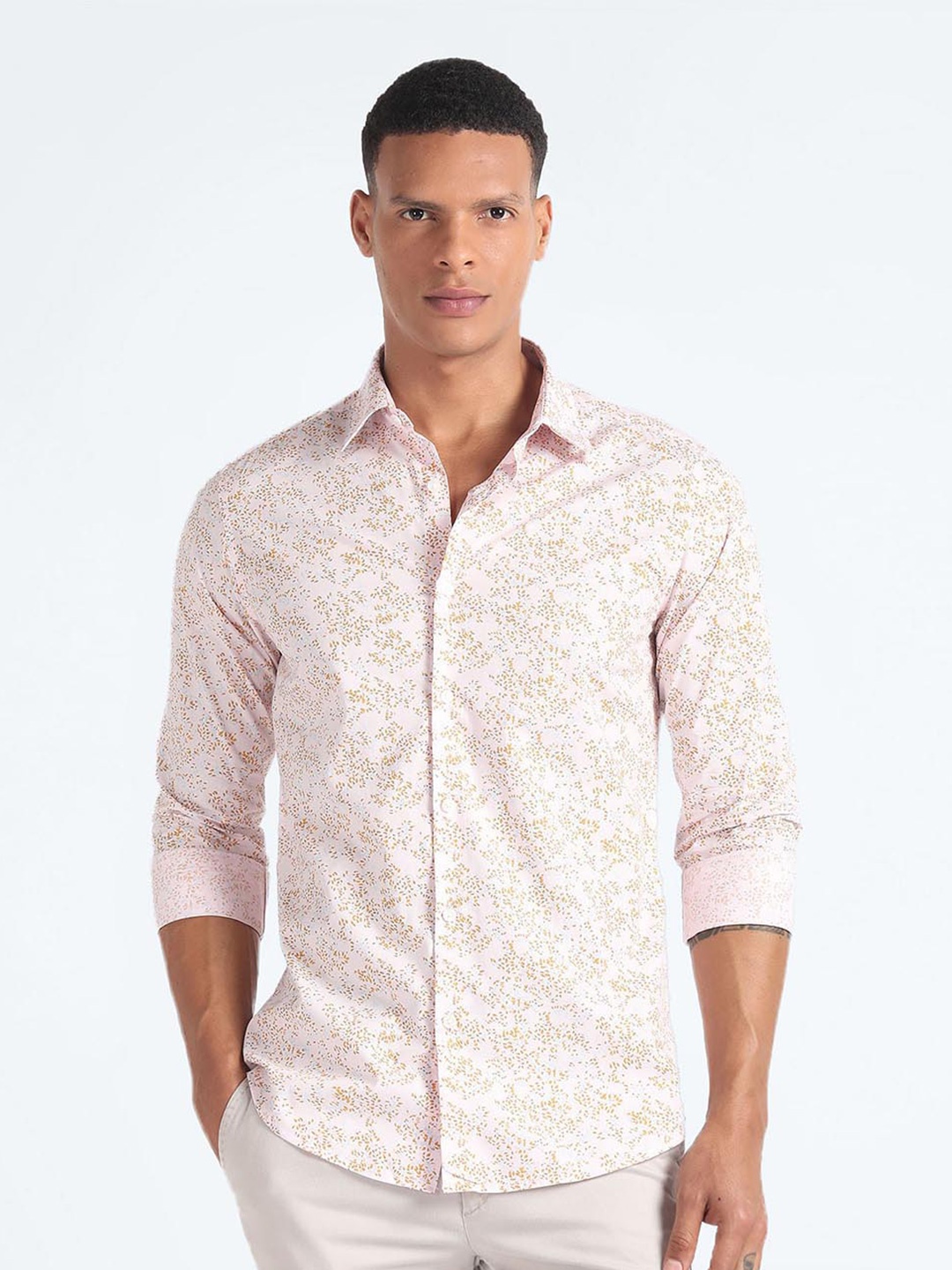 

Flying Machine Slim Fit Floral Printed Pure Cotton Casual Shirt, Pink