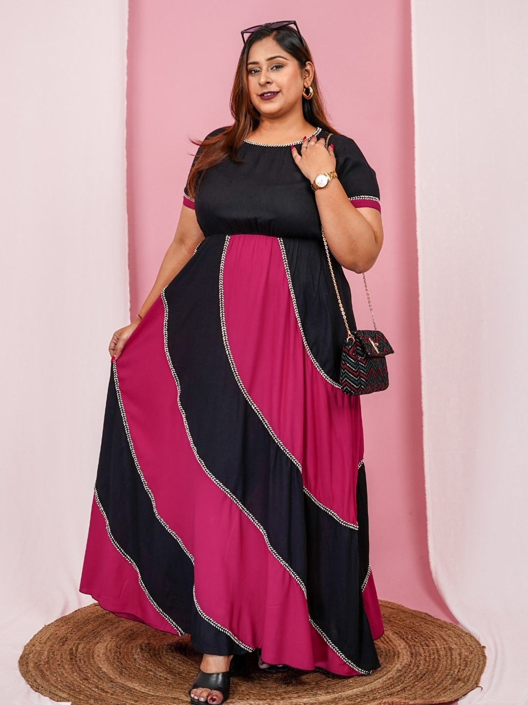

DEEBACO Plus Size Colourblocked Tiered Maxi Dress, Black