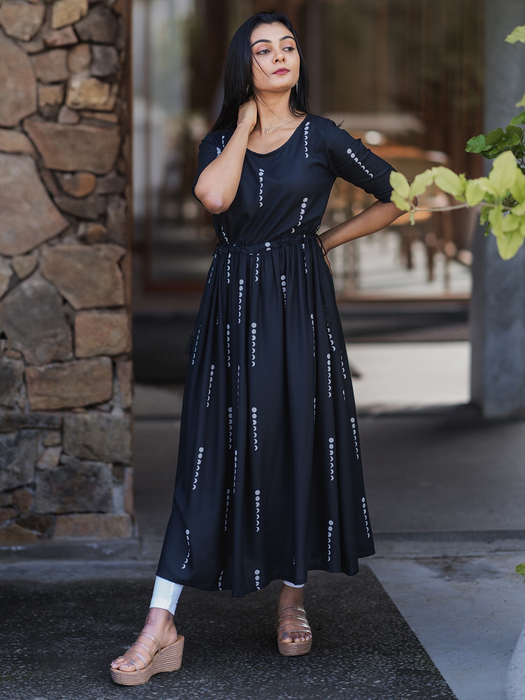 

HAY Printed Round Neck Maxi Dress, Black