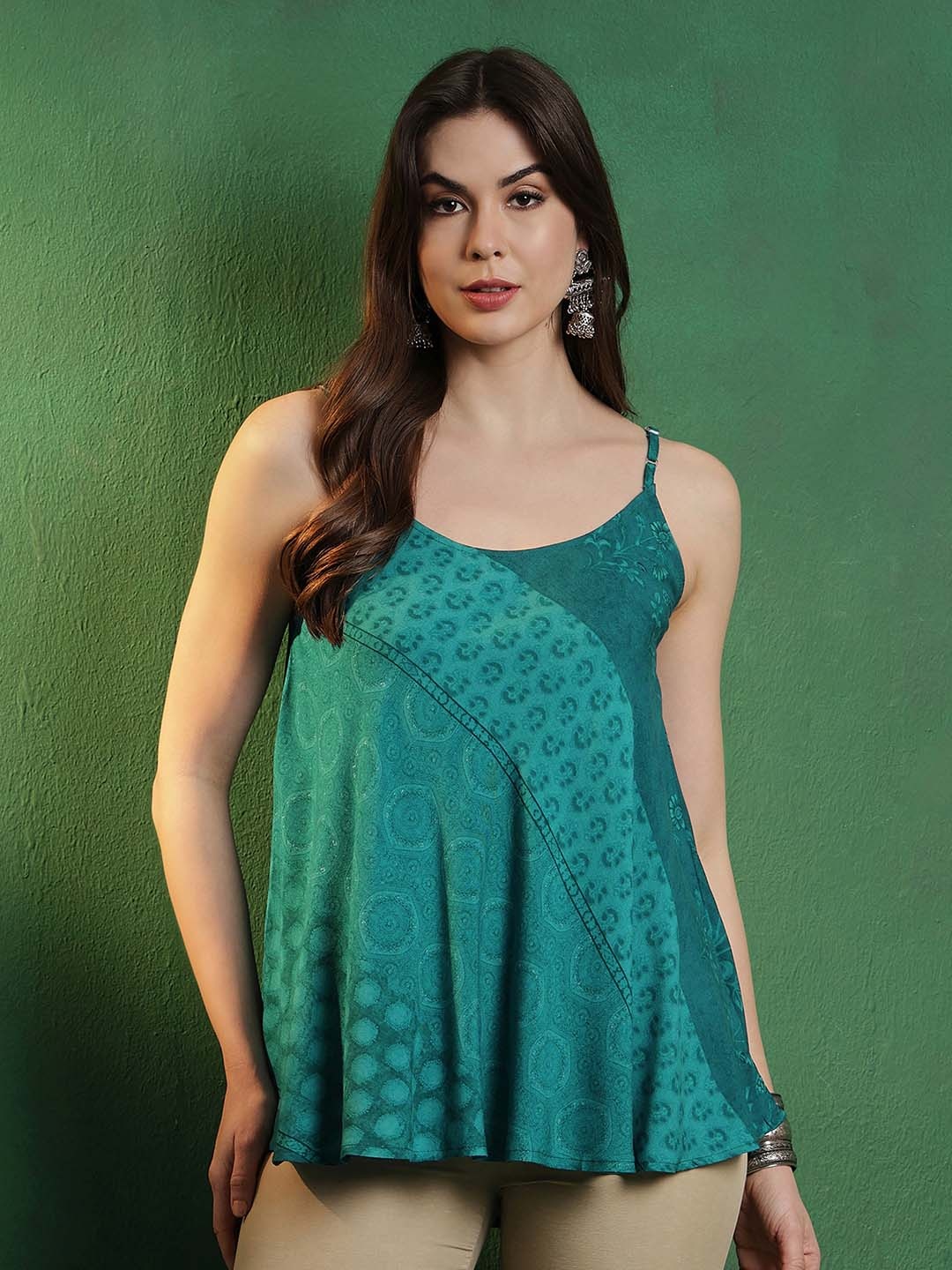 

Sangria Teal Green Floral Printed Shoulder Straps Top
