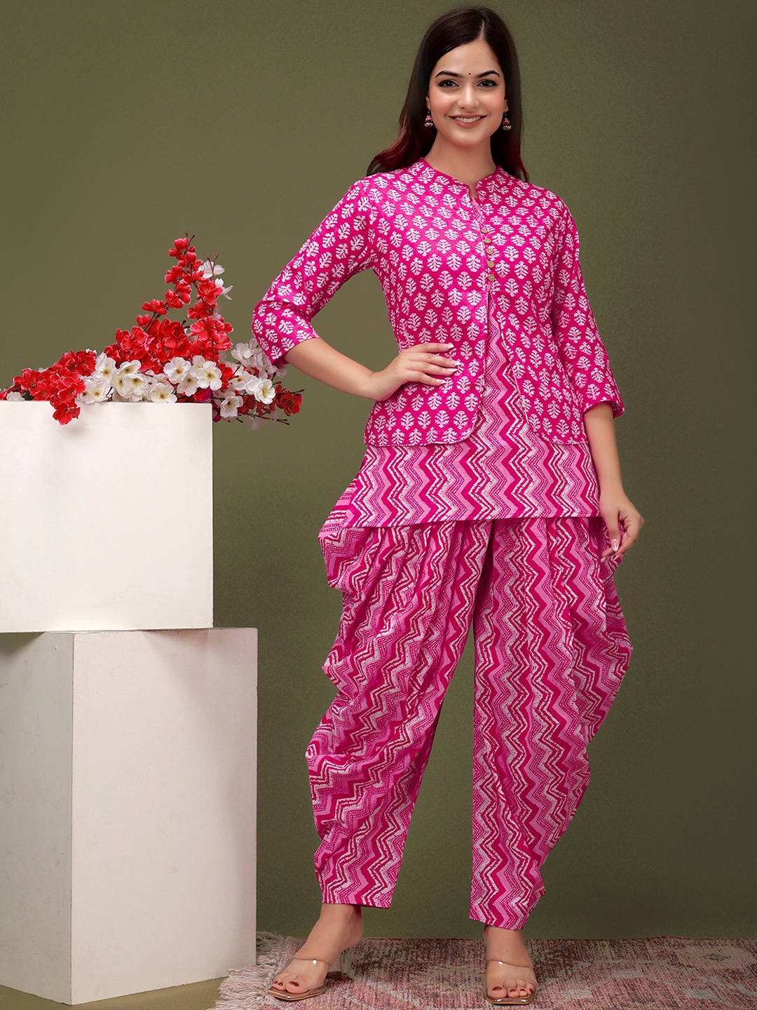 

Gujari Leheriya Printed Pure Cotton Straight Kurta With Dhoti Pant & Jacket, Pink