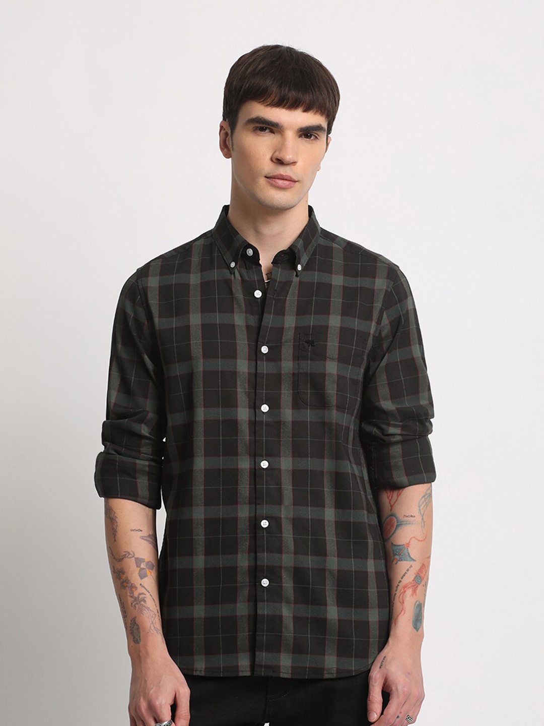 

THE BEAR HOUSE Tartan Checks Checked Slim Fit Button-Down Collar Casual Shirt, Black