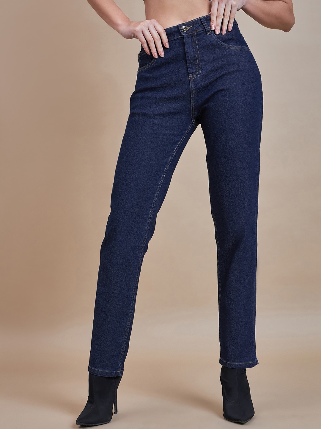 

The Roadster Lifestyle Co. Women Relaxed-Fit Comfort No Fade Clean Look Stretchable Jeans, Blue