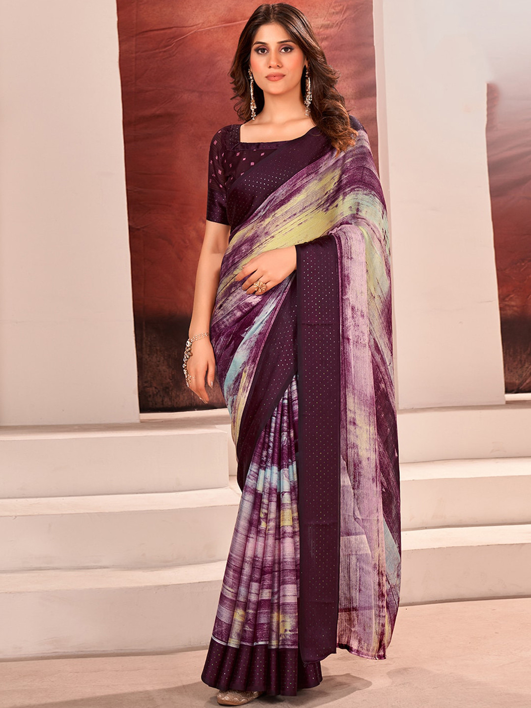 

Satrani Abstract Print Sequined Saree, Beige