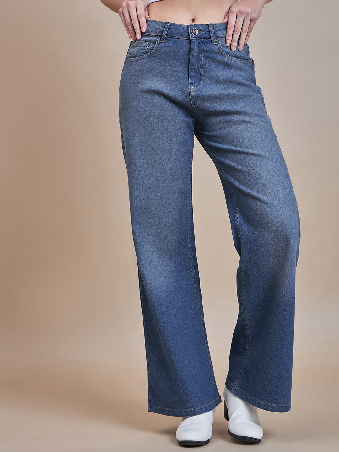 

The Roadster Lifestyle Co. Women Wide Leg-Fit No Fade Stretchable Jeans, Blue