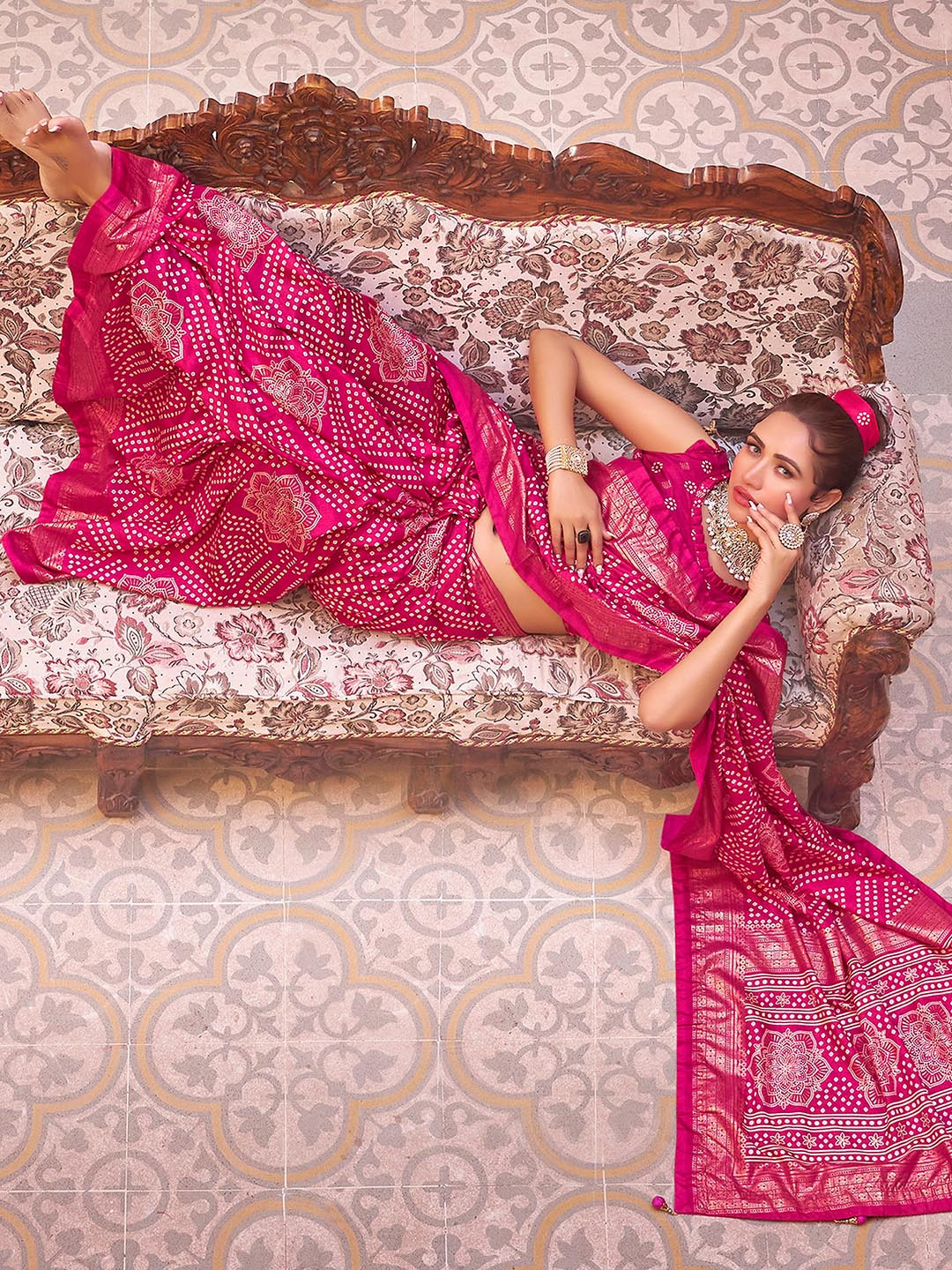 

Satrani Bandhani Zari Bandhani Saree, Pink
