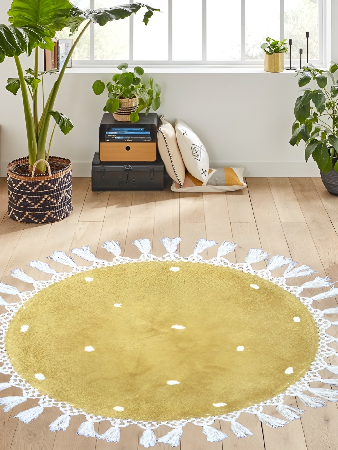 

SAJAVAT Yellow & White Tasseled Cotton Carpet