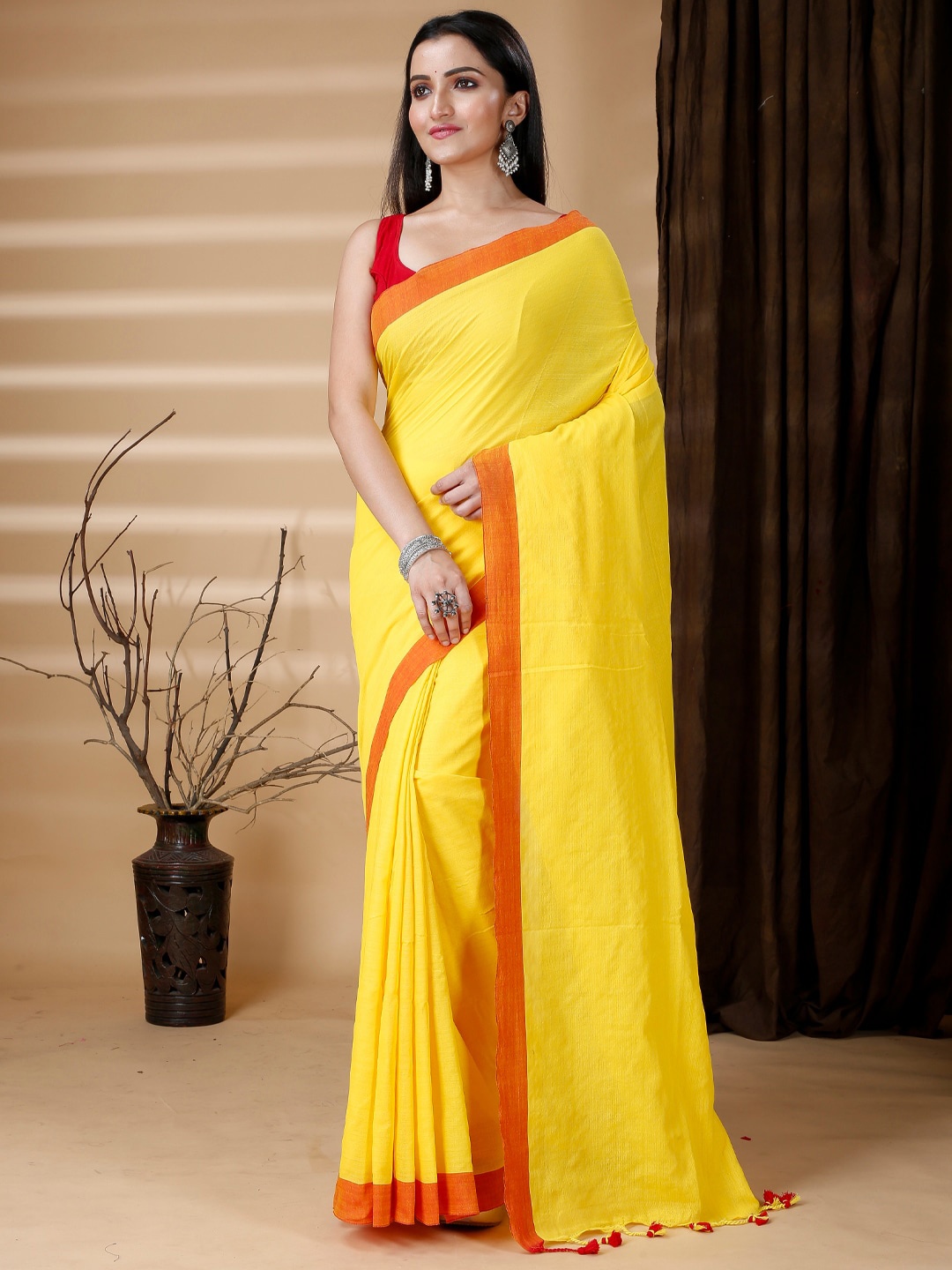 

Ruuprekha Pure Cotton Khadi Saree, Yellow