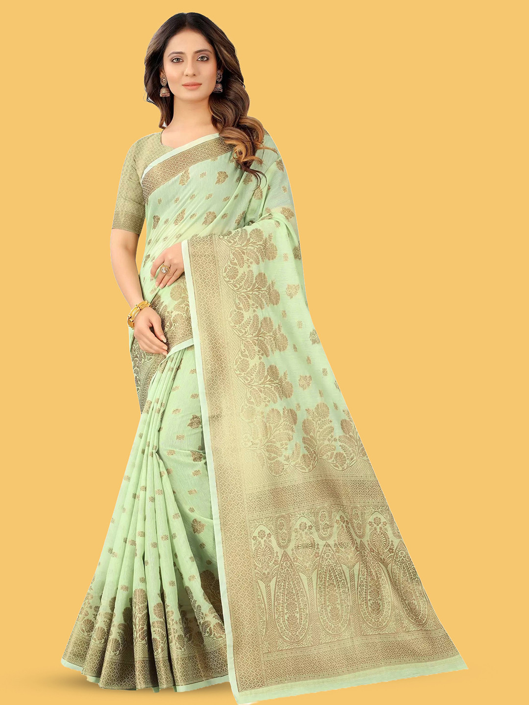 

NIKCHI HUB Ethnic Motifs Woven Design Zari Silk Cotton Tussar Saree, Green