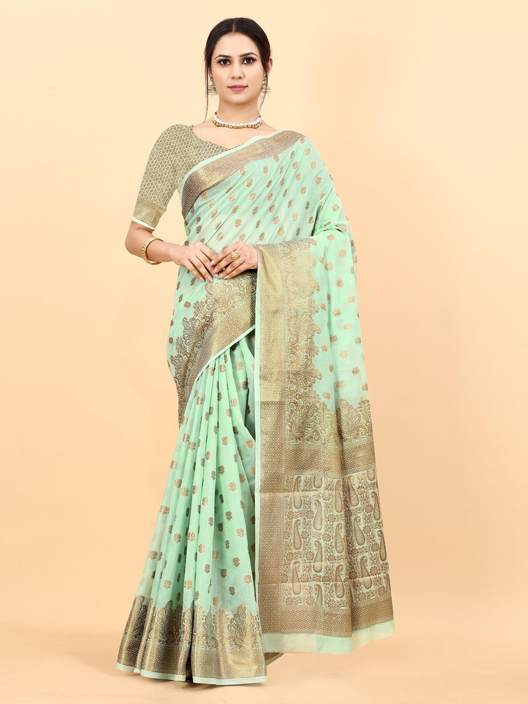 

NIKCHI HUB Ethnic Motifs Woven Design Zari Silk Cotton Tussar Saree, Green