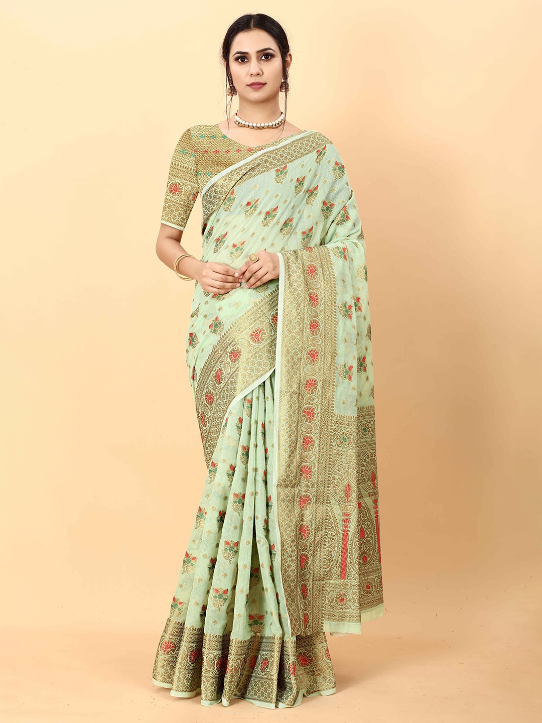 

NIKCHI HUB Ethnic Motifs Woven Design Zari Silk Cotton Tussar Saree, Green