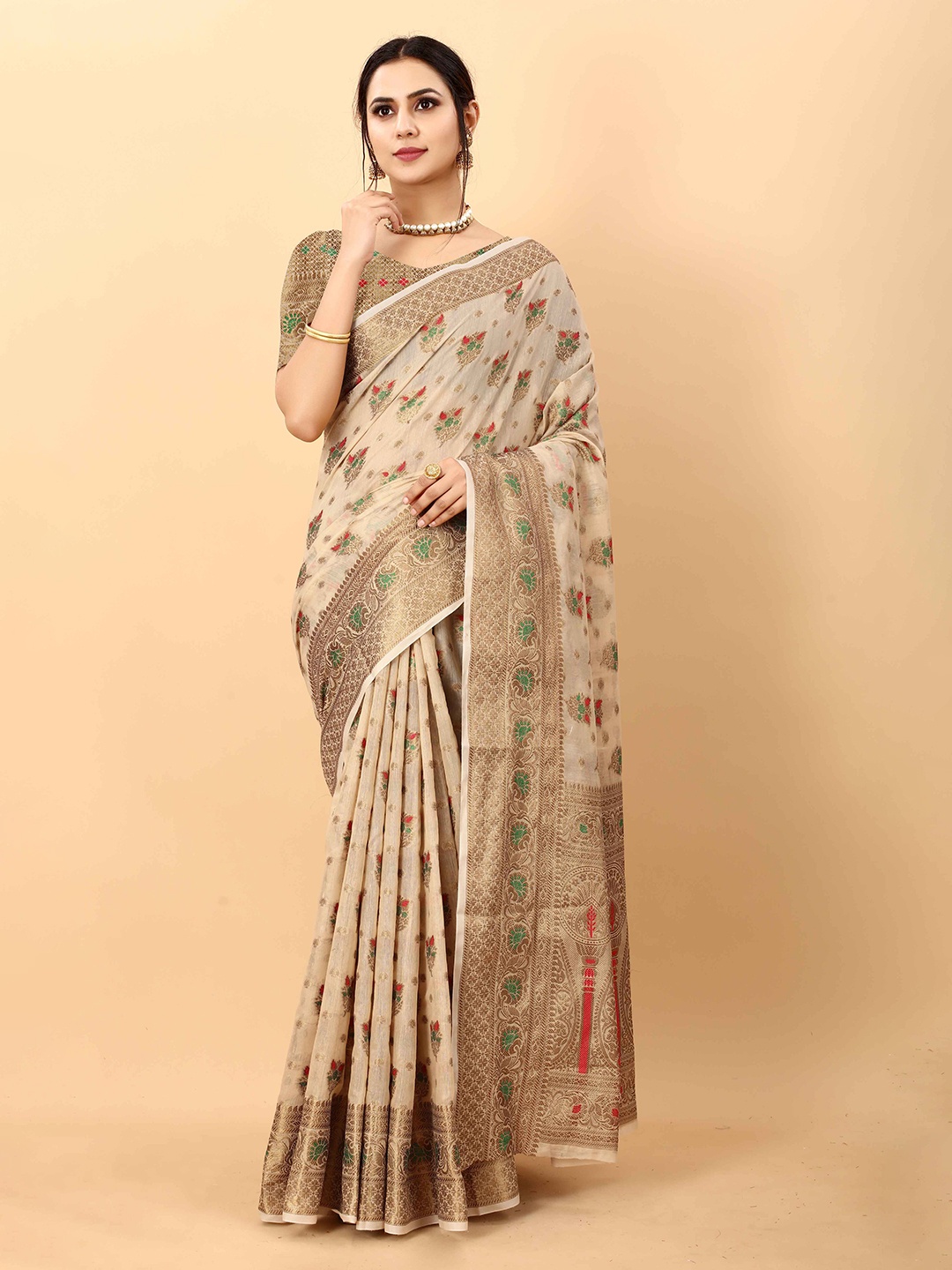 

NIKCHI HUB Ethnic Motifs Woven Design Zari Silk Cotton Tussar Saree, Cream