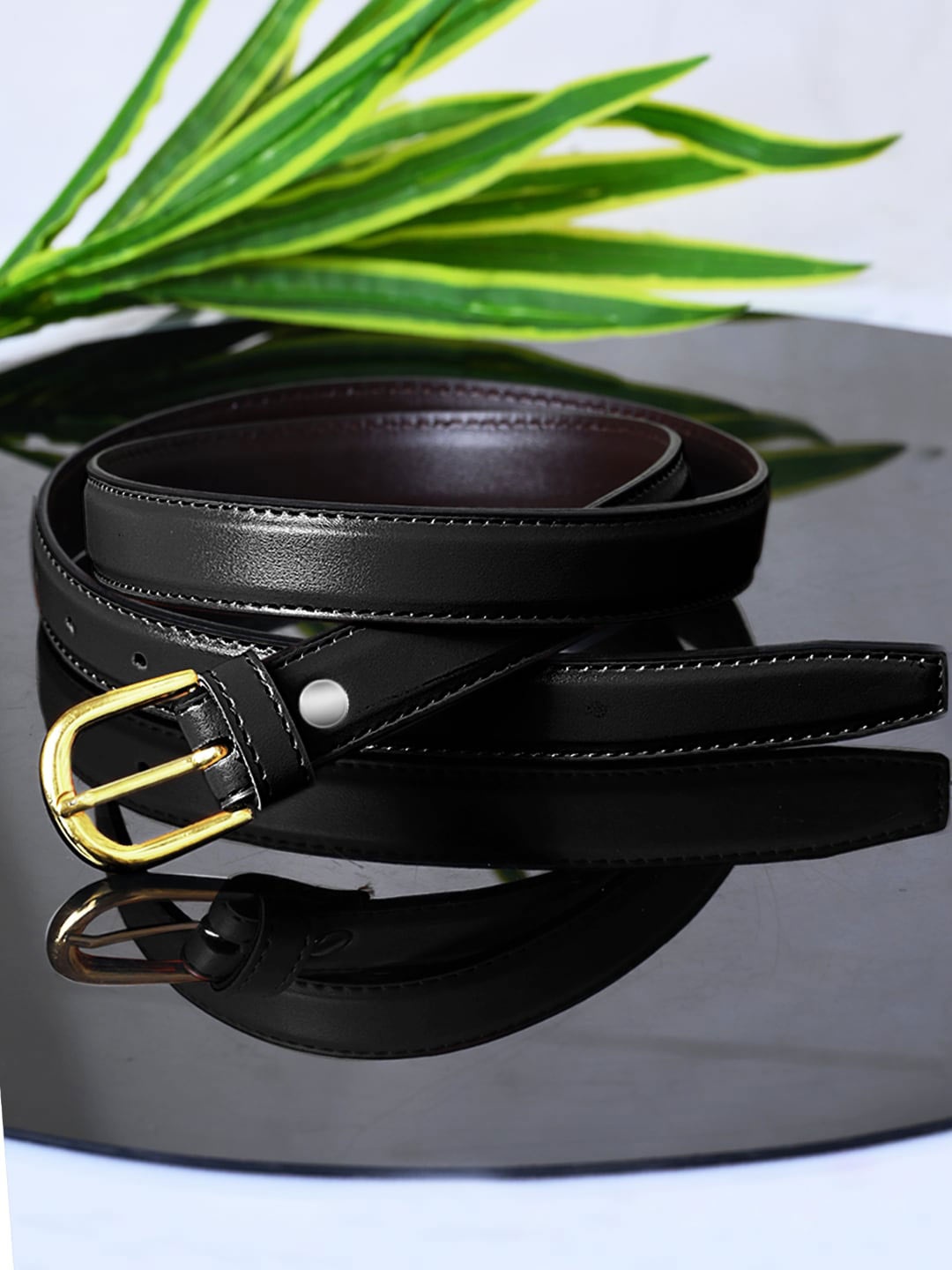 

DressBerry Women Black PU Slim Belt