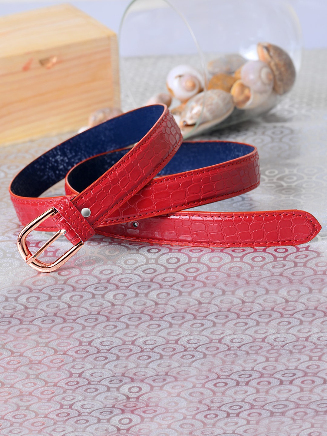 

DressBerry Red Women Textured Slim Belt