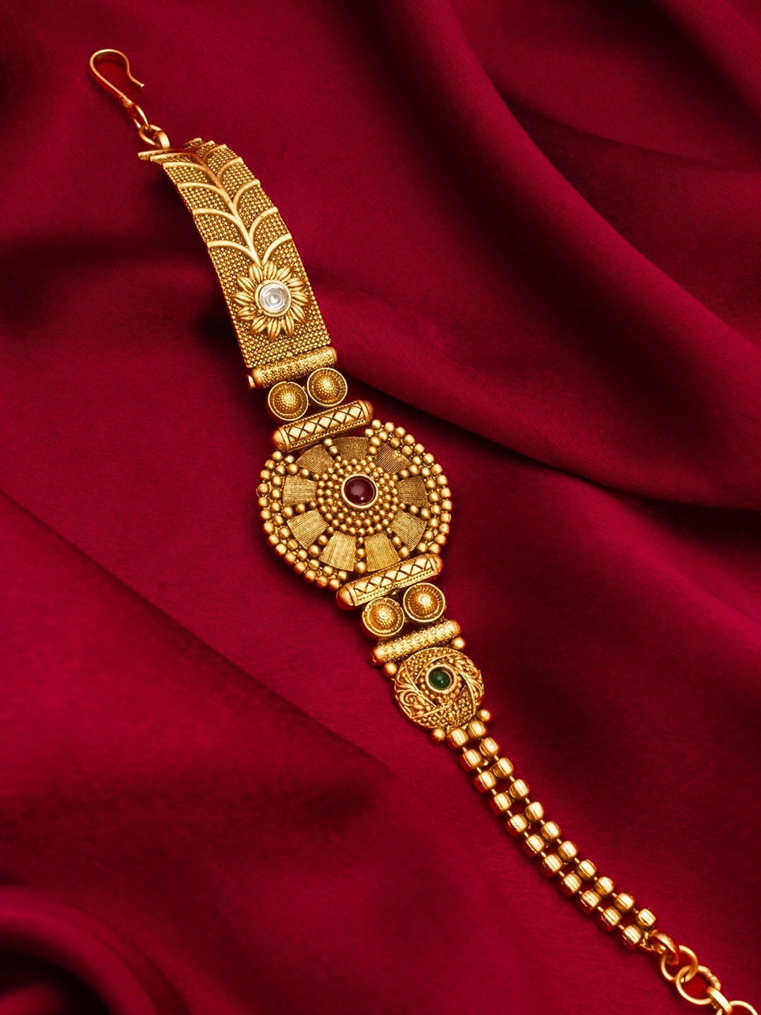 

aadita Gold-Plated Link Bracelet
