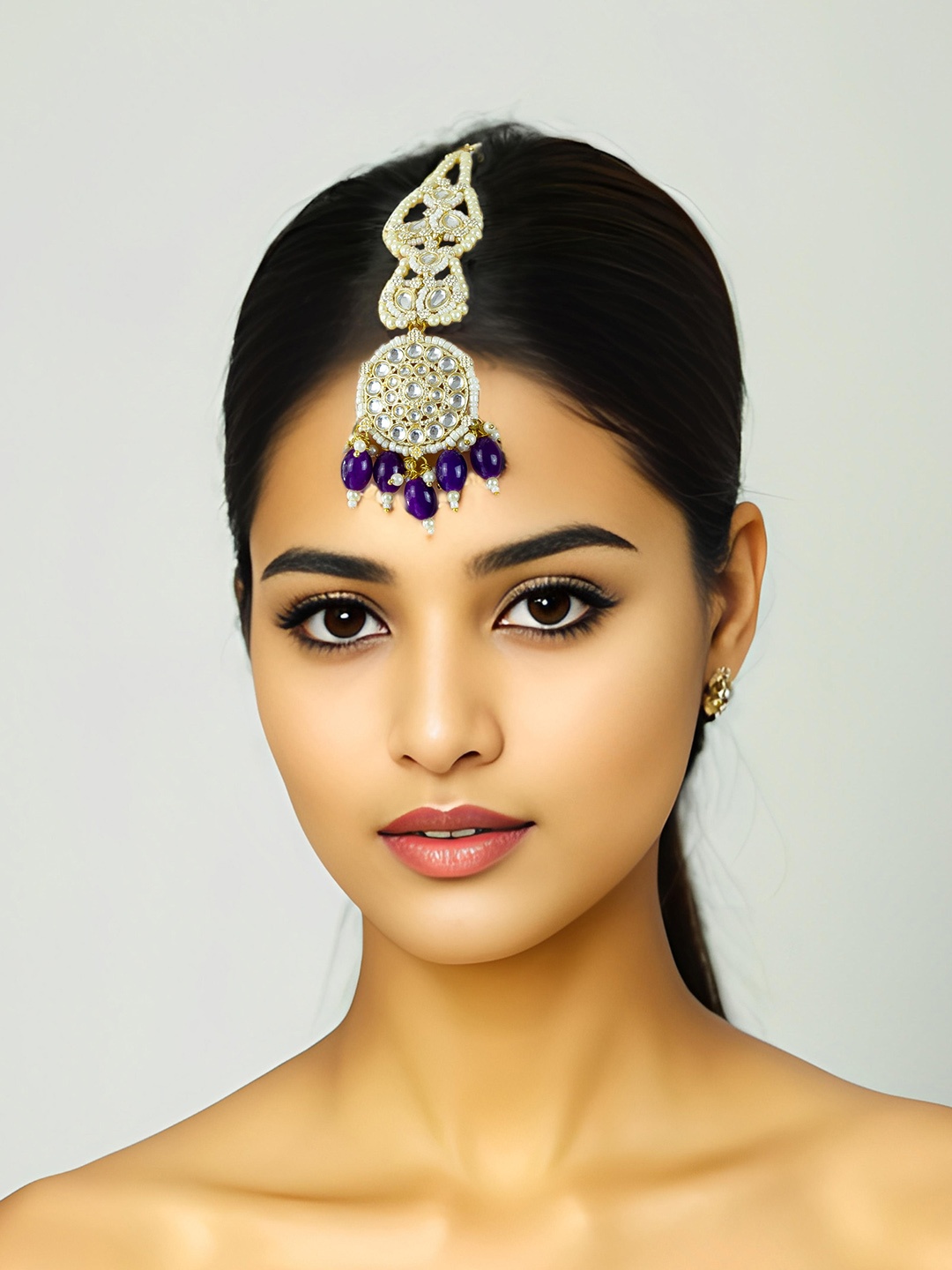 

aadita Stone-Studded & Beaded Maang Tikka, Gold
