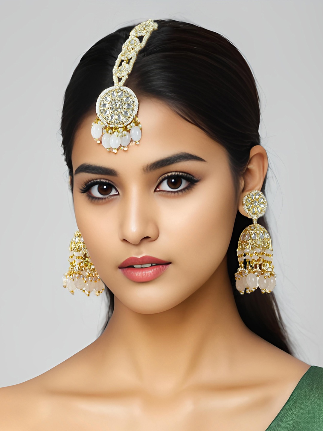 

Aadita Gold-Plated Stone-Studded & Beaded Maang Tika & Earrings