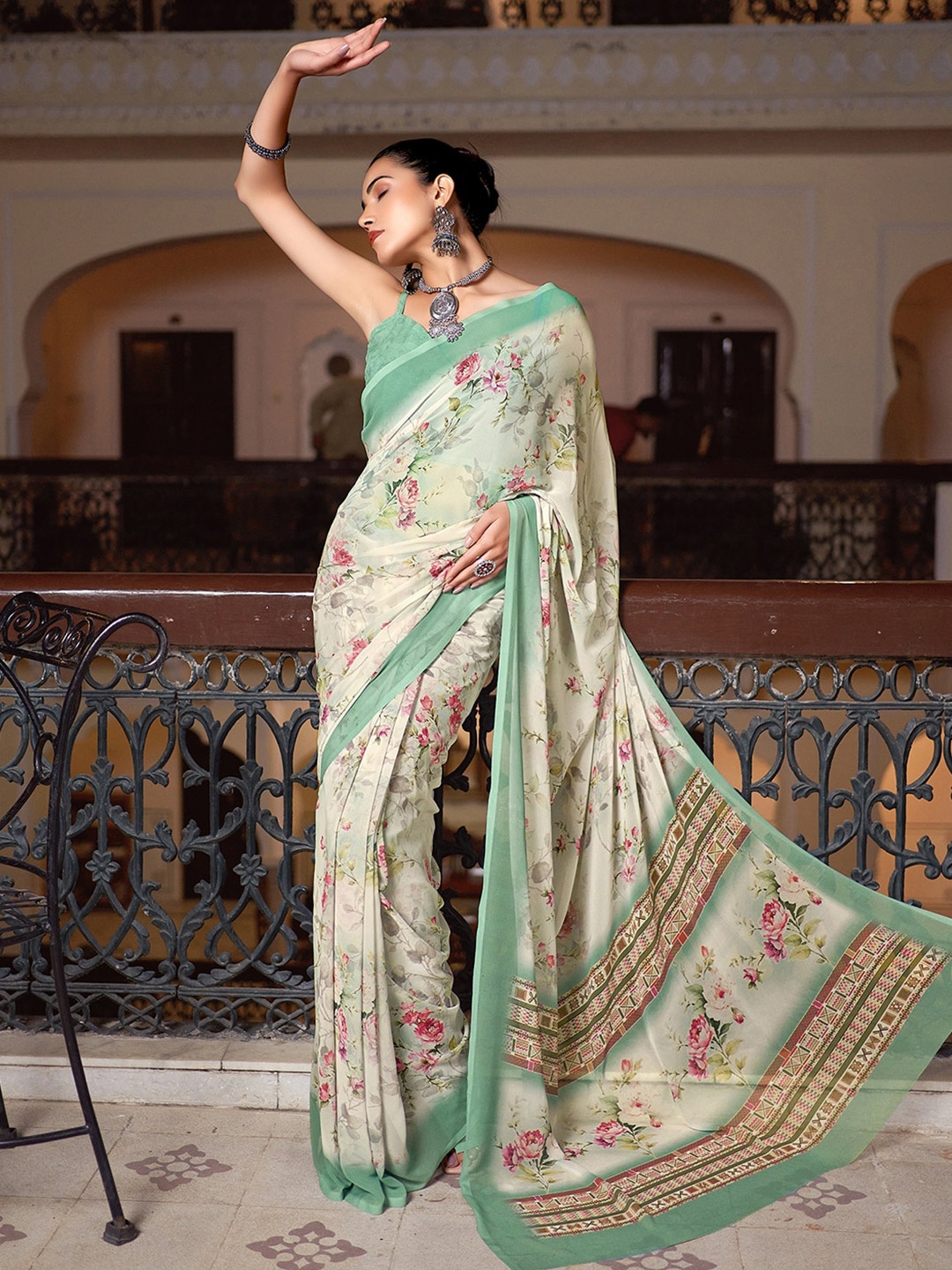 

Satrani Off White & Sea Green Floral Printed Saree