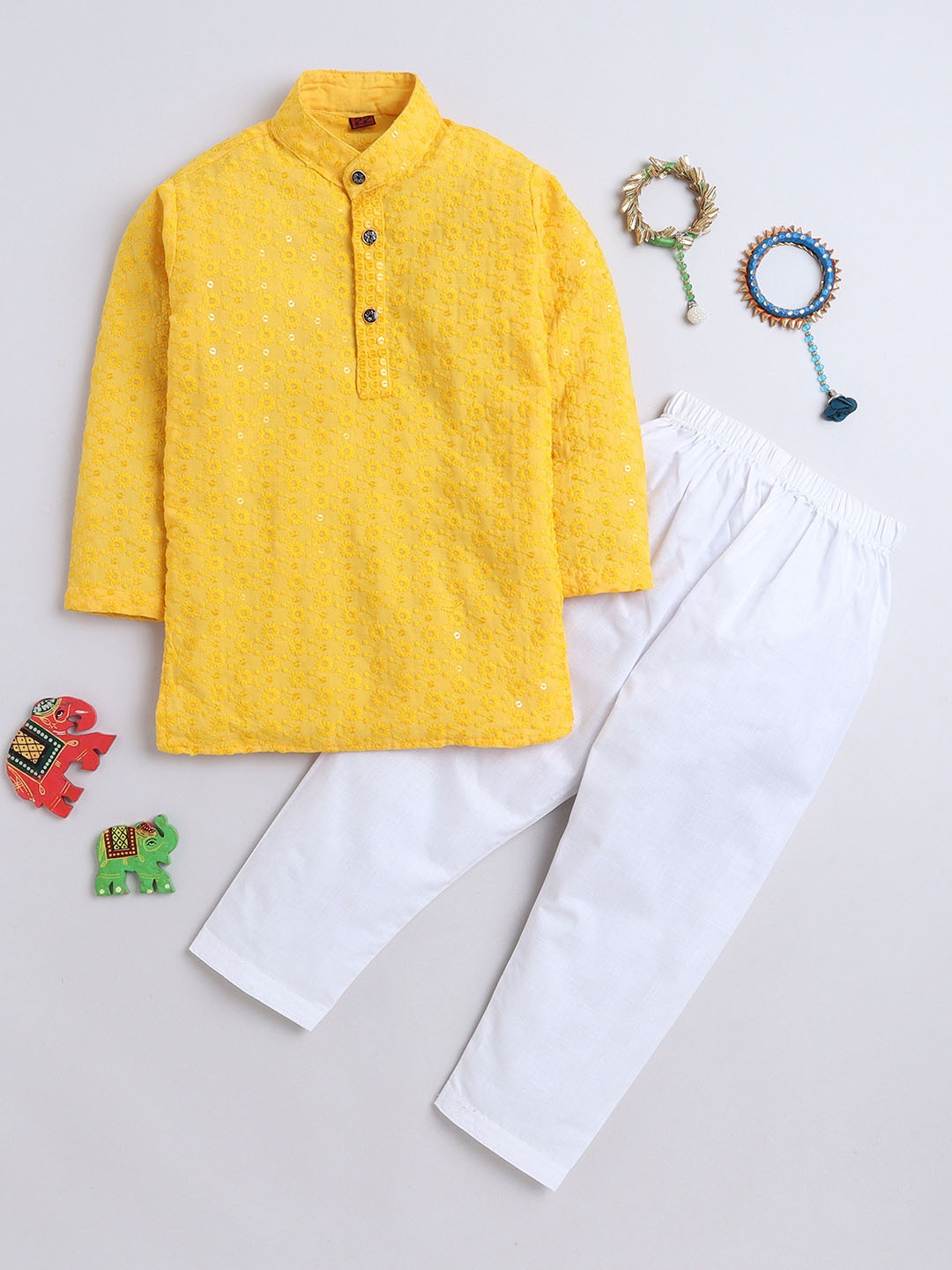 

BAESD Boys Floral Embroidered Regular Thread Work Pure Cotton Kurta with Pyjamas, Yellow