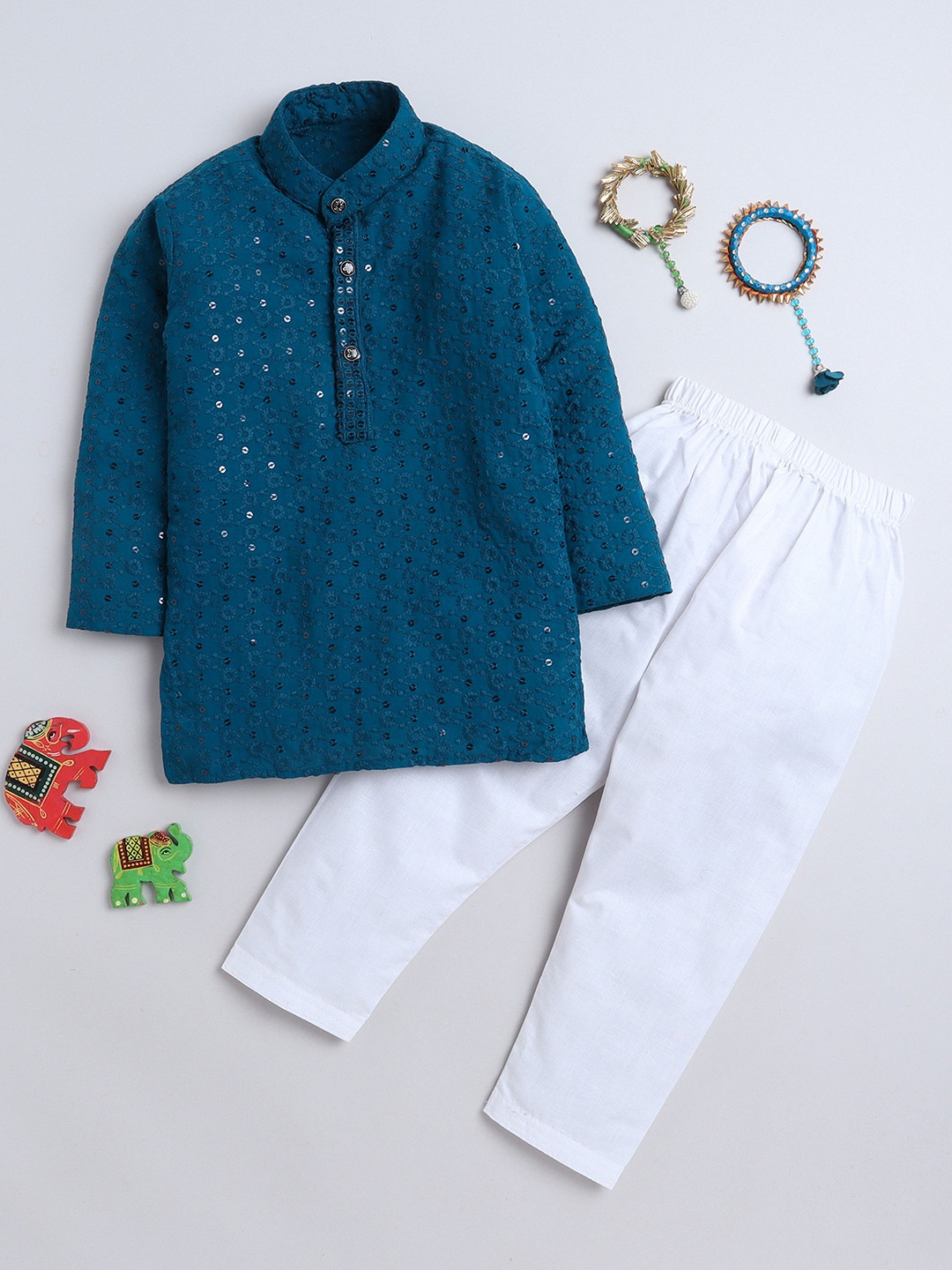 

BAESD Boys Floral Embroidered Regular Sequinned Pure Cotton Kurta with Pyjamas, Turquoise blue