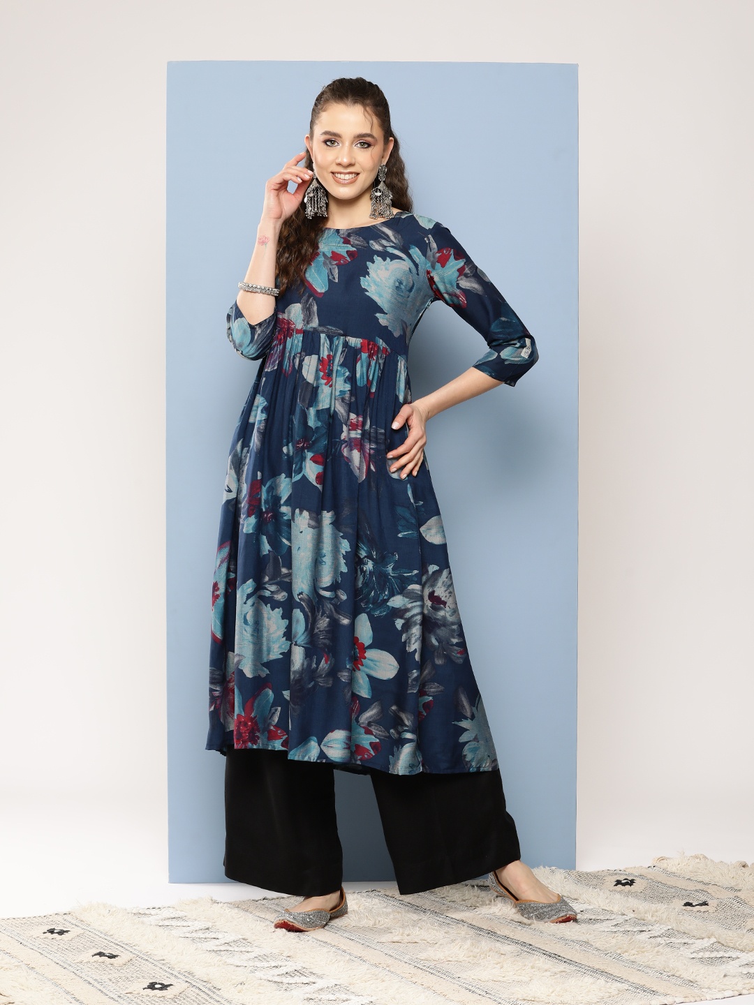 

Aarika Floral Printed Anarkali Kurta, Navy blue