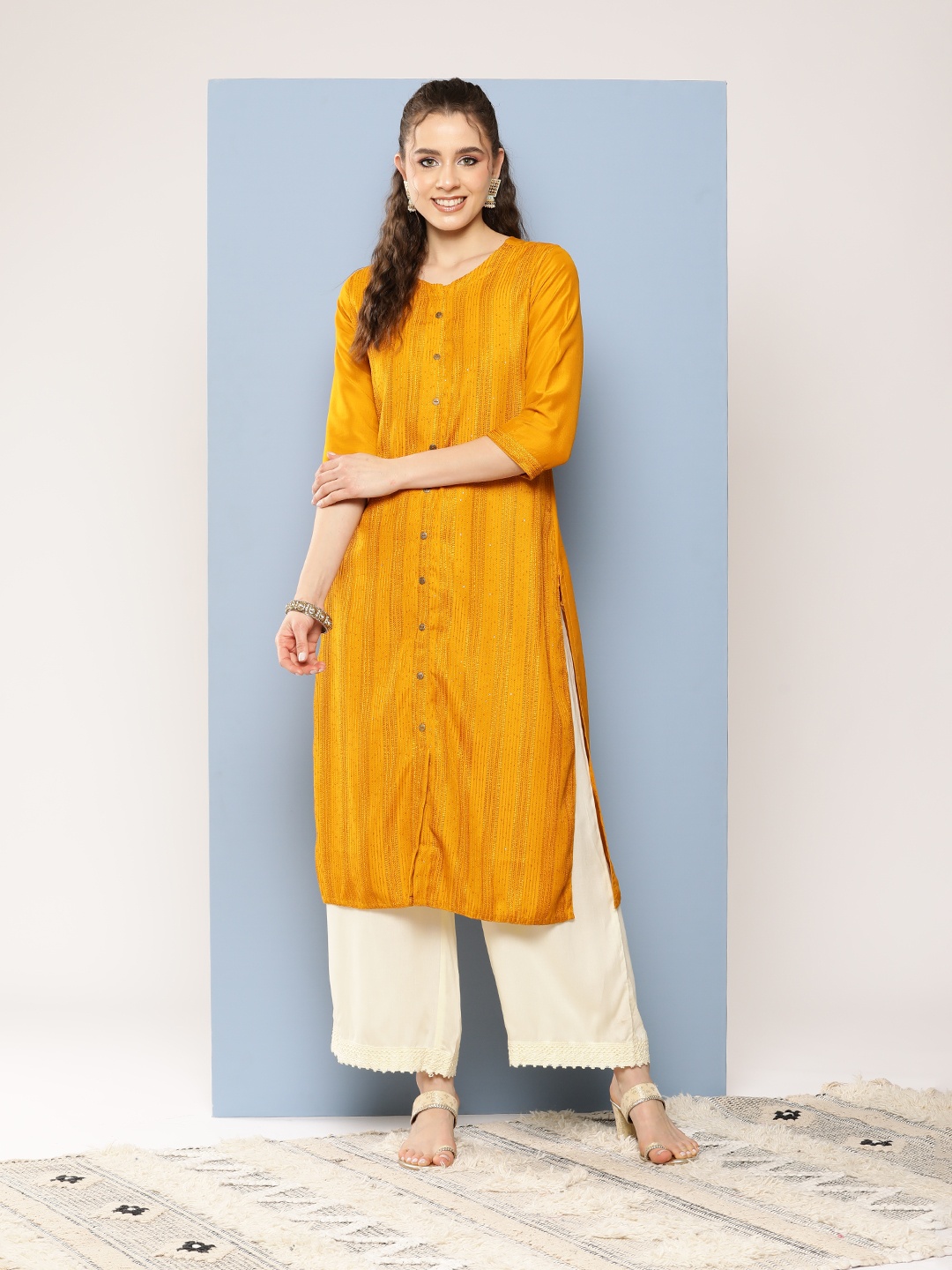 

Aarika Embroidered Thread Work Kurta, Yellow